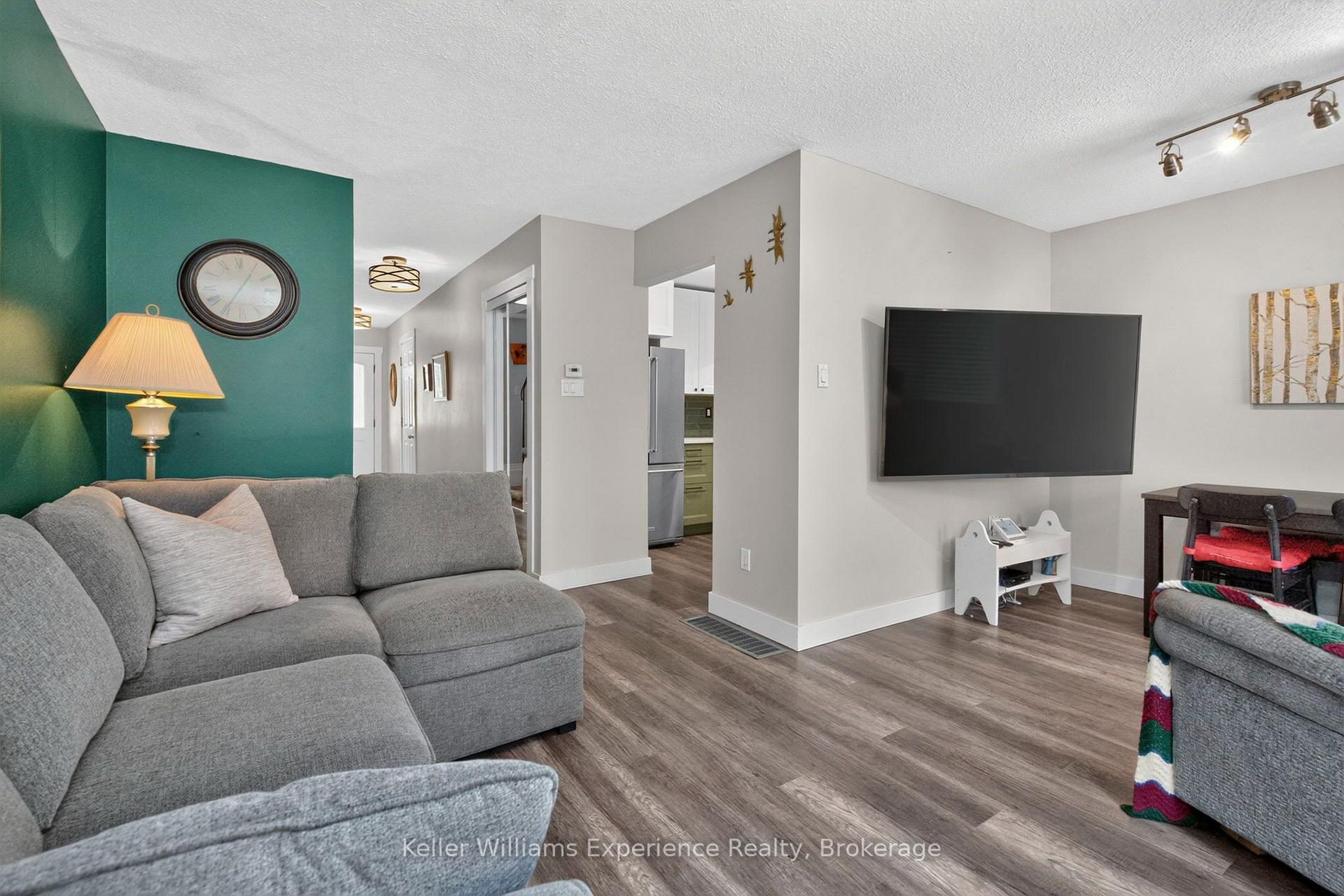 Photo 13 of Unit 85, 778 William Street, Midland — HOMEH
