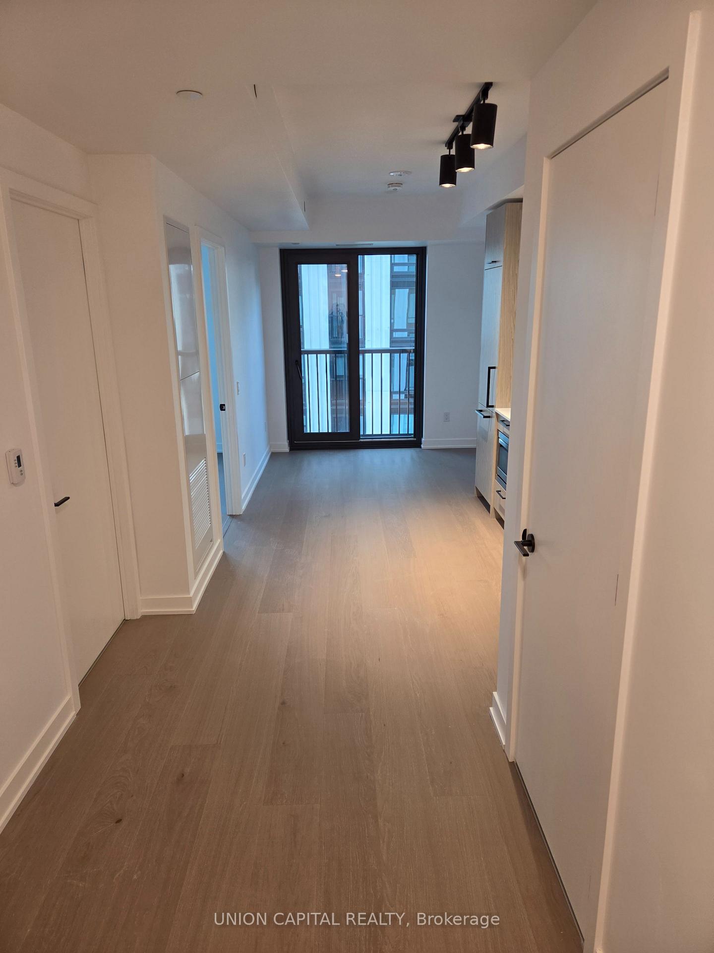 Photo 2 of Unit 1901, 91 Montclair Avenue, Toronto, Forest Hill South — HOMEH