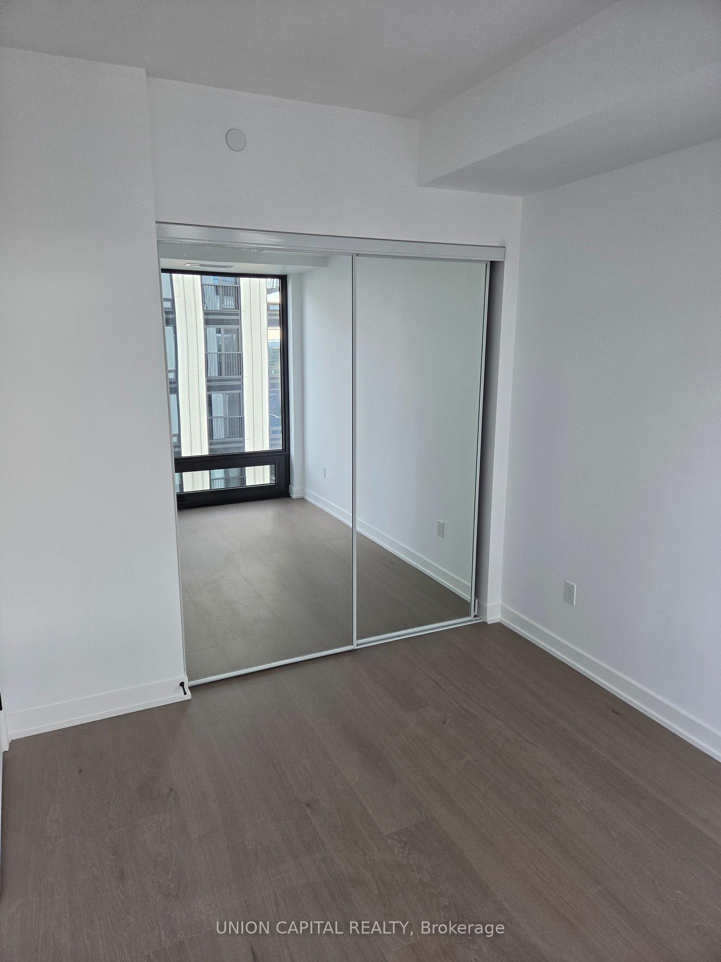 Photo 5 of Unit 1901, 91 Montclair Avenue, Toronto, Forest Hill South — HOMEH
