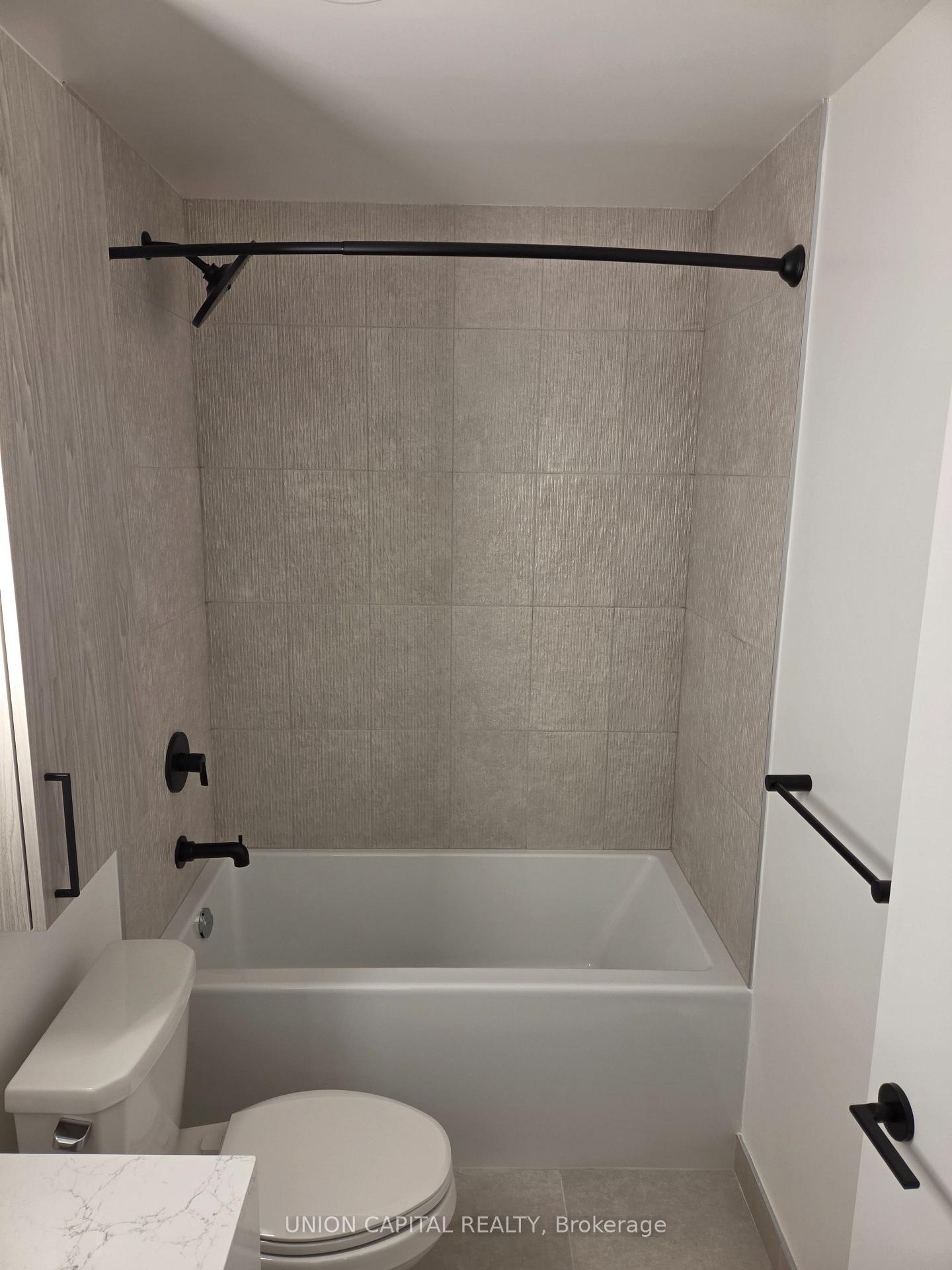 Photo 9 of Unit 1901, 91 Montclair Avenue, Toronto, Forest Hill South — HOMEH