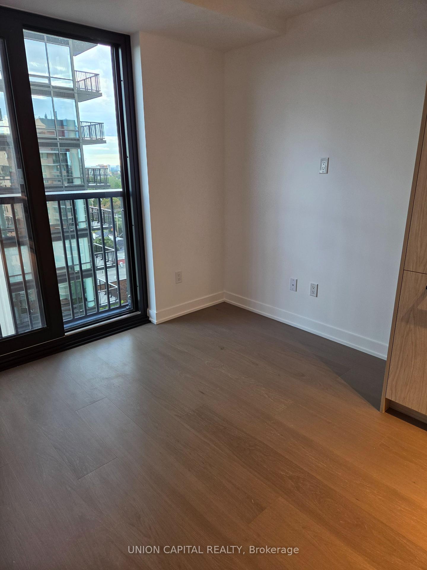 Photo 11 of Unit 1901, 91 Montclair Avenue, Toronto, Forest Hill South — HOMEH