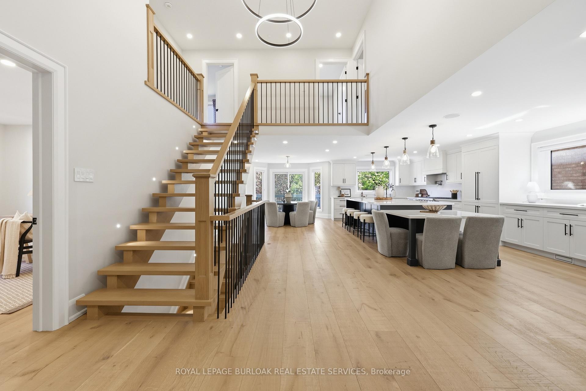 Photo 1 of 2029 Kempton Park Drive, Mississauga, Central Erin Mills — HOMEH