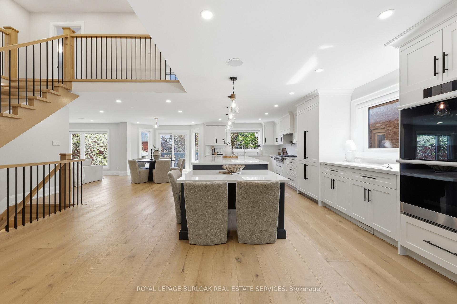 Photo 7 of 2029 Kempton Park Drive, Mississauga, Central Erin Mills — HOMEH