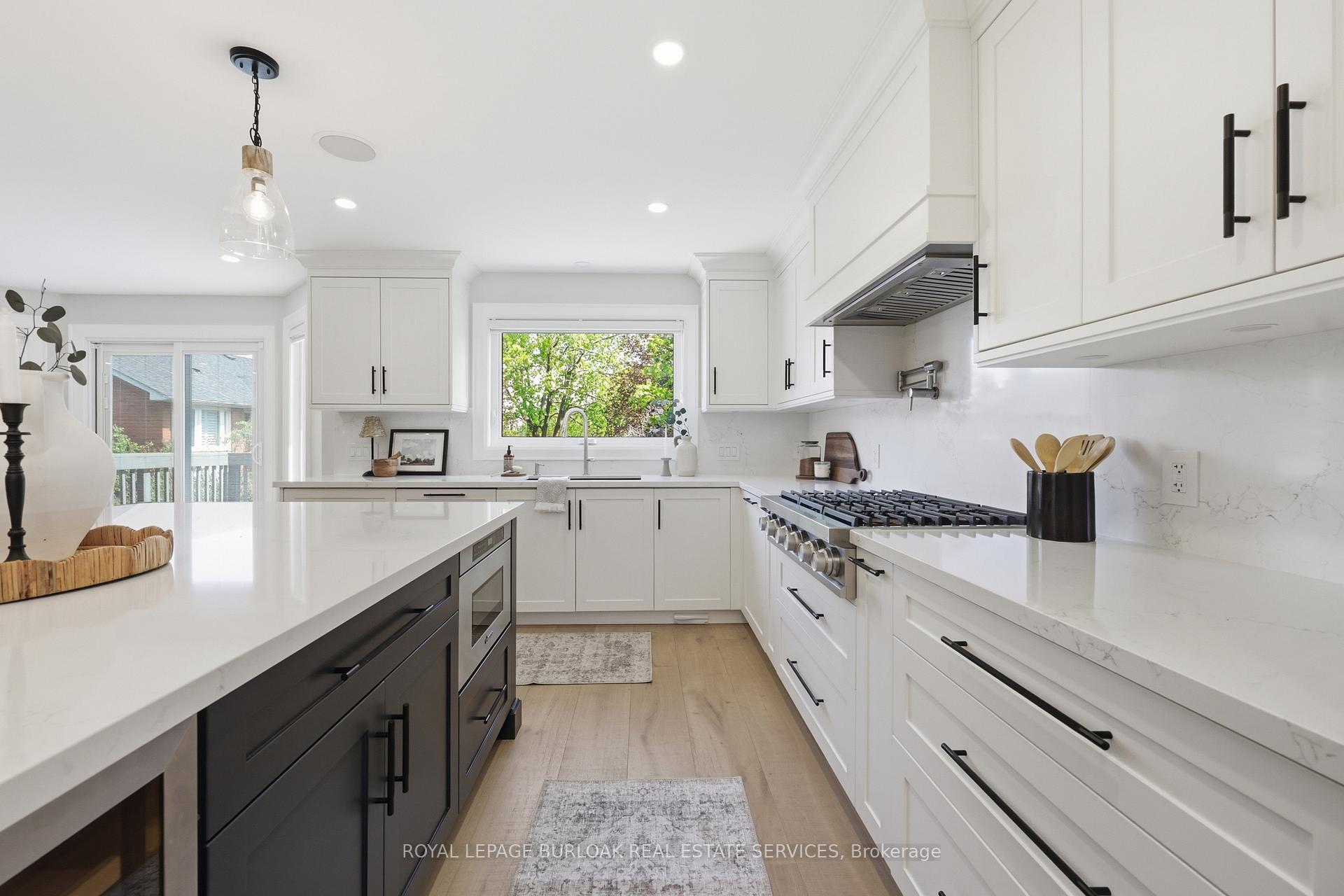 Photo 13 of 2029 Kempton Park Drive, Mississauga, Central Erin Mills — HOMEH