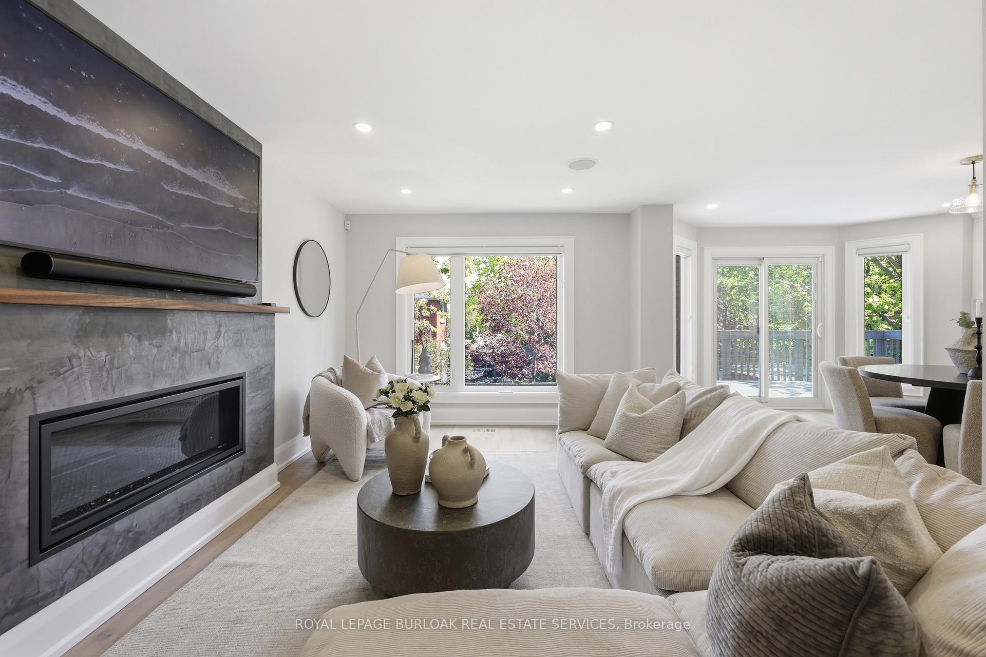 Photo 17 of 2029 Kempton Park Drive, Mississauga, Central Erin Mills — HOMEH