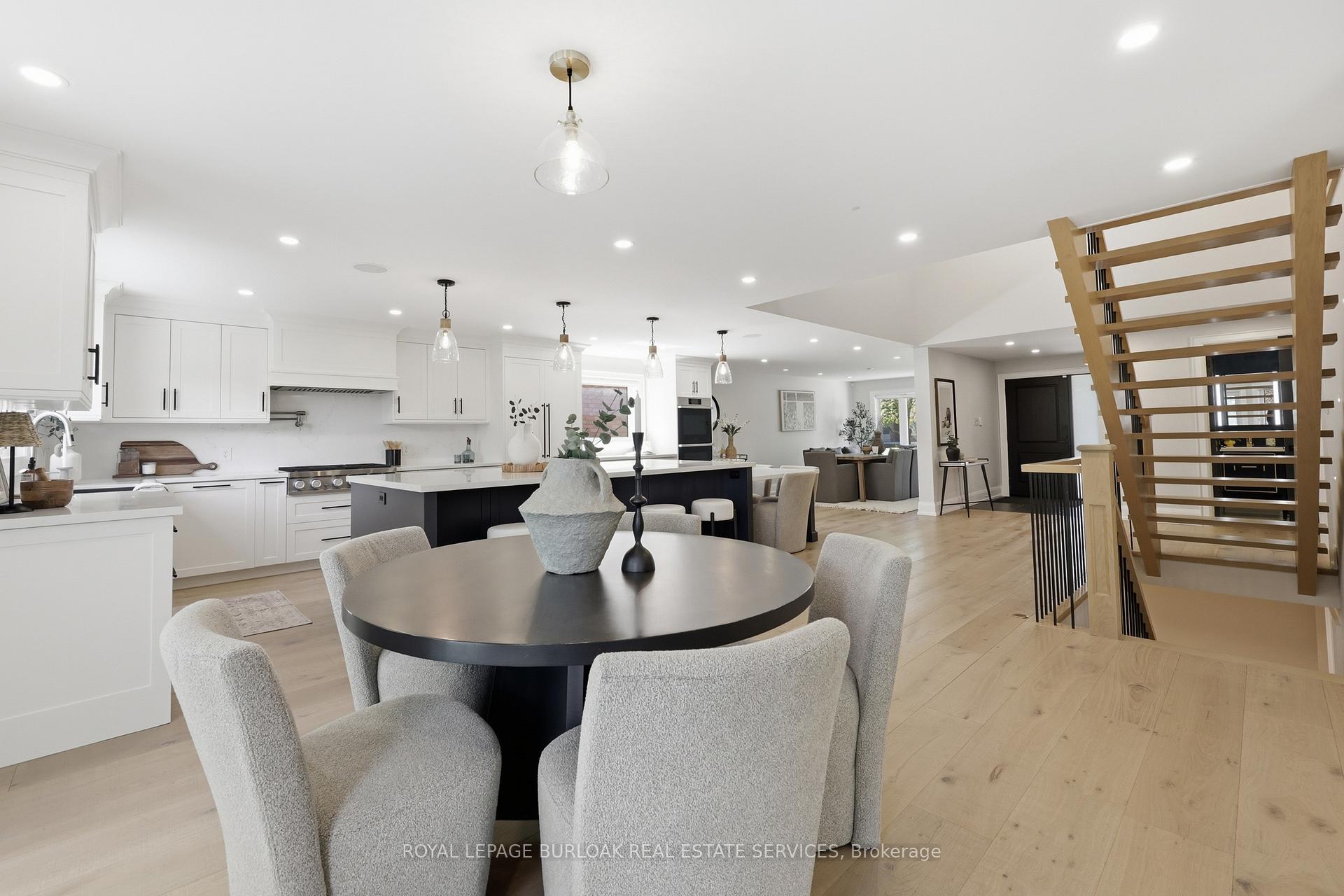 Photo 18 of 2029 Kempton Park Drive, Mississauga, Central Erin Mills — HOMEH