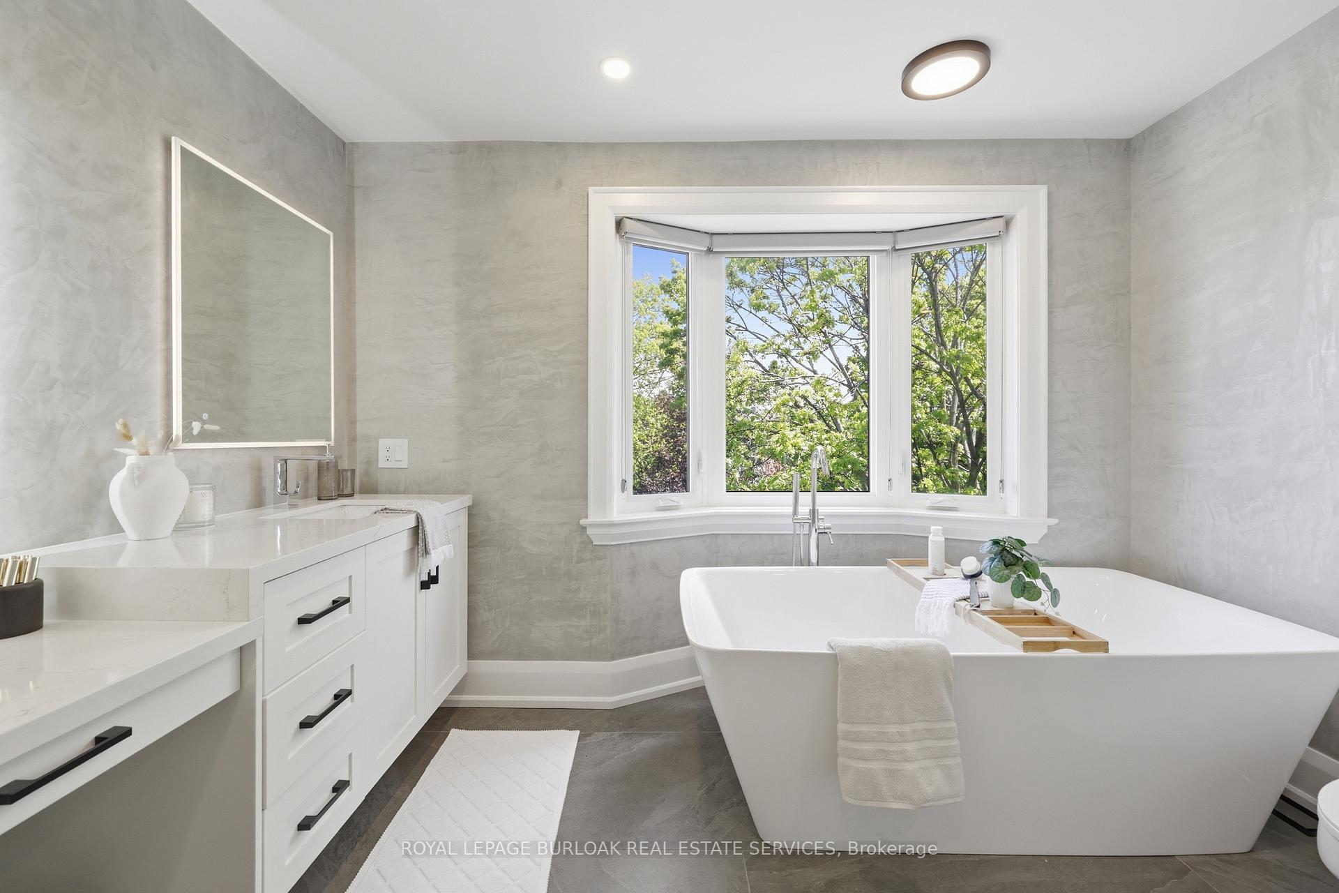 Photo 28 of 2029 Kempton Park Drive, Mississauga, Central Erin Mills — HOMEH