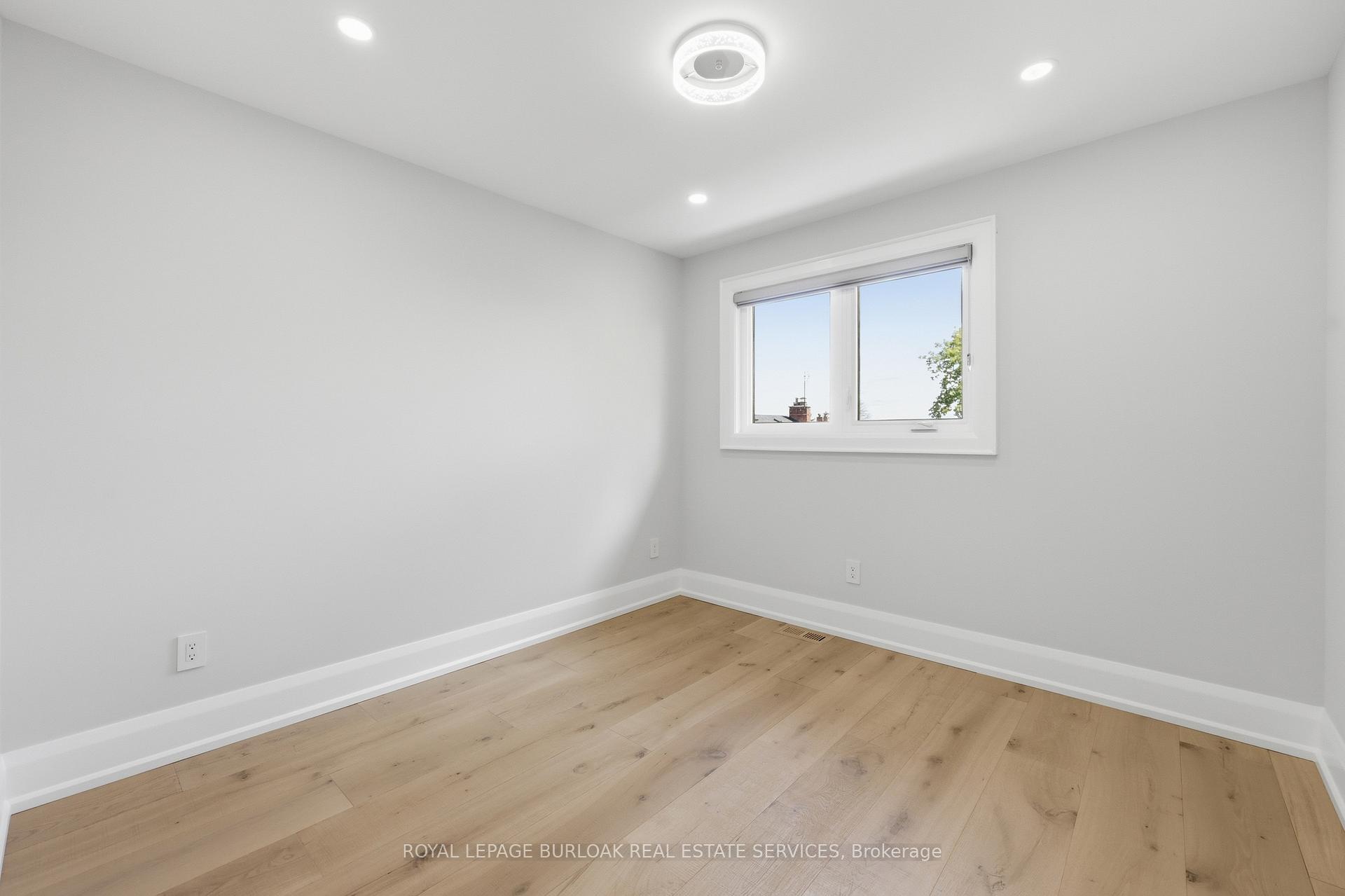 Photo 31 of 2029 Kempton Park Drive, Mississauga, Central Erin Mills — HOMEH