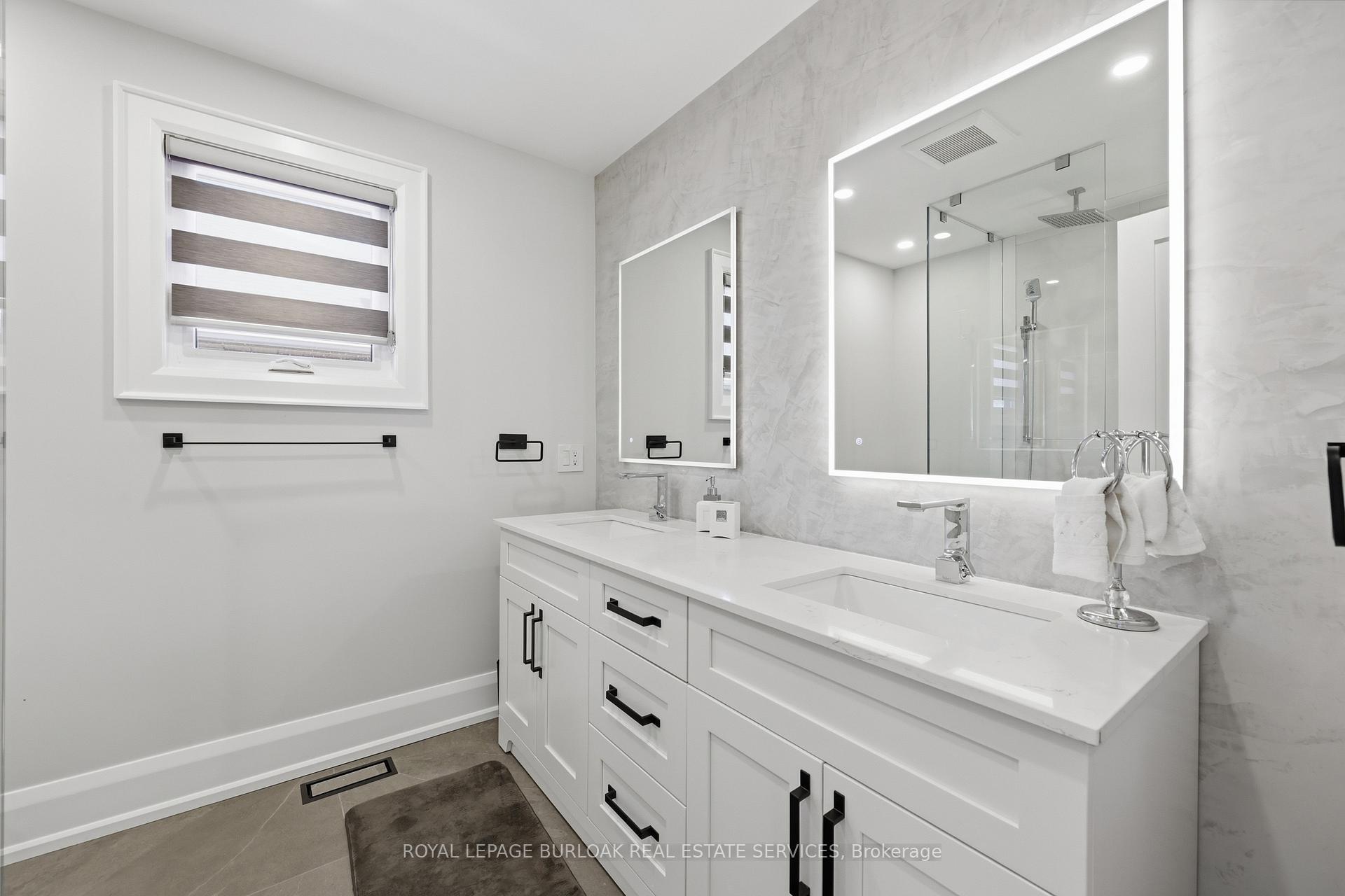 Photo 33 of 2029 Kempton Park Drive, Mississauga, Central Erin Mills — HOMEH