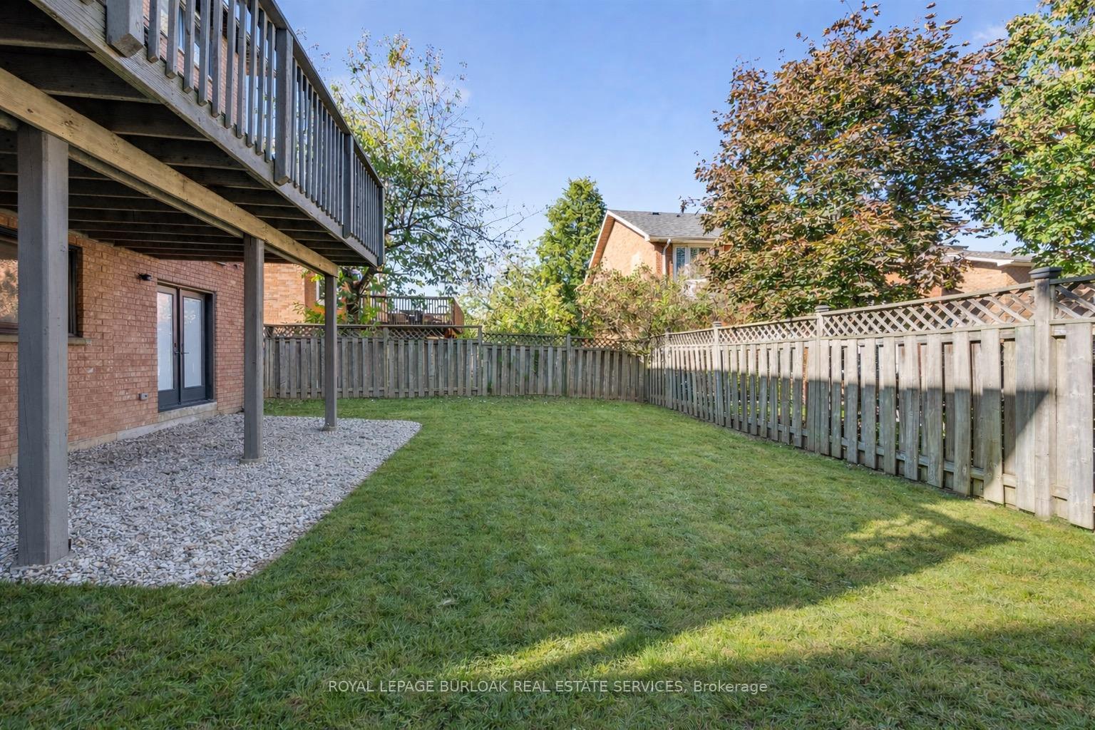 Photo 41 of 2029 Kempton Park Drive, Mississauga, Central Erin Mills — HOMEH