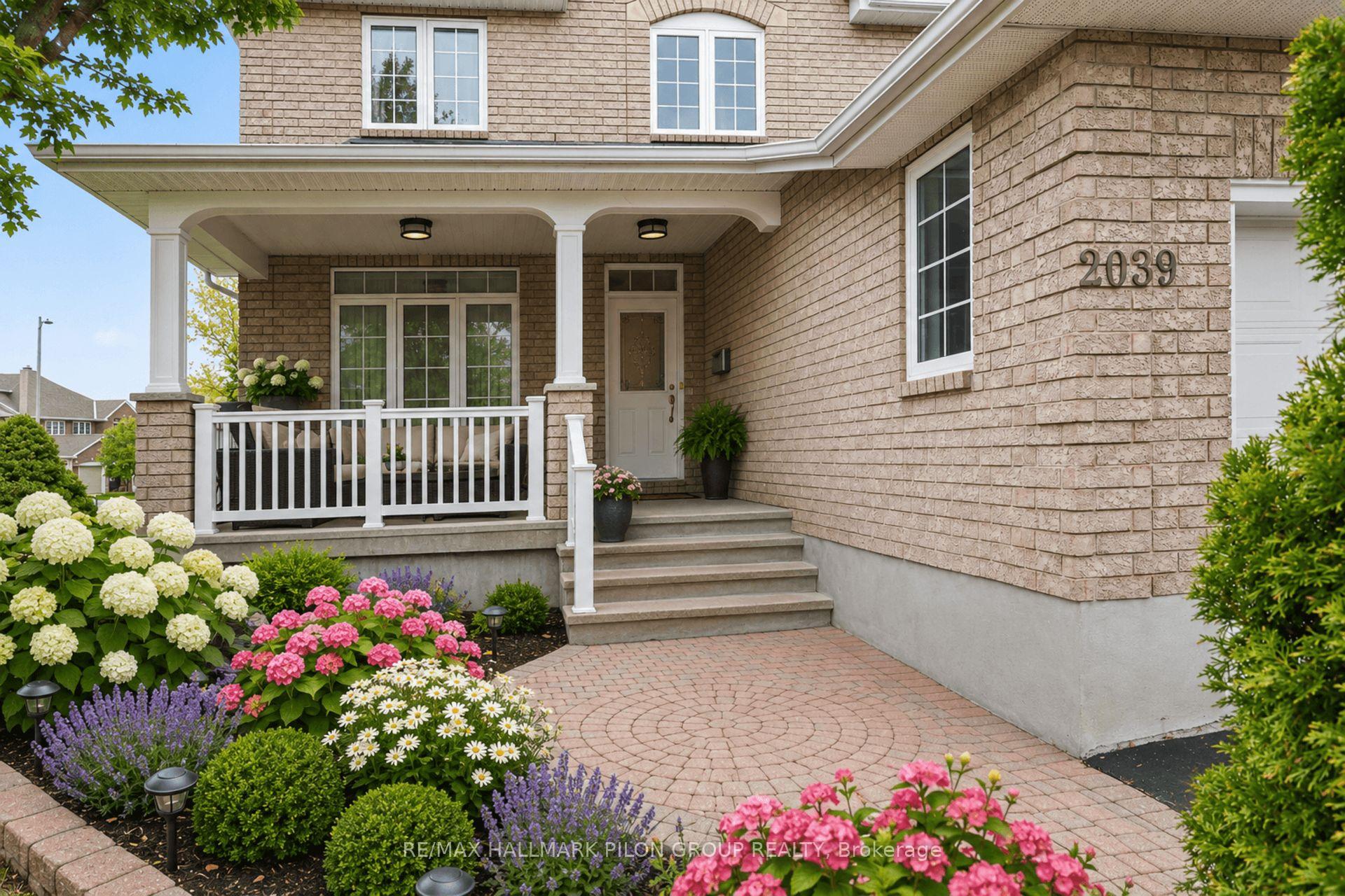 Photo 2 of 2039 Calico Crescent, Ottawa, Notting Hill/Summerside — HOMEH