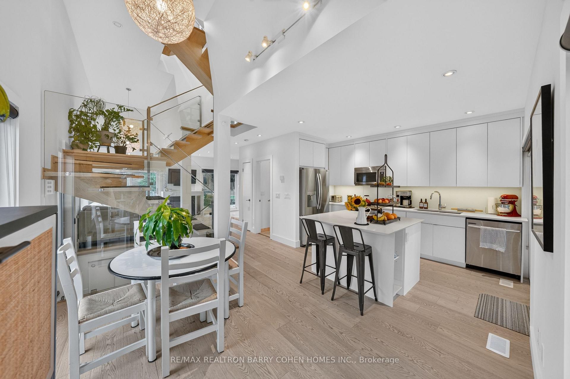 Photo 22 of 120 Hope Street, Toronto, Corso Italia-Davenport — HOMEH