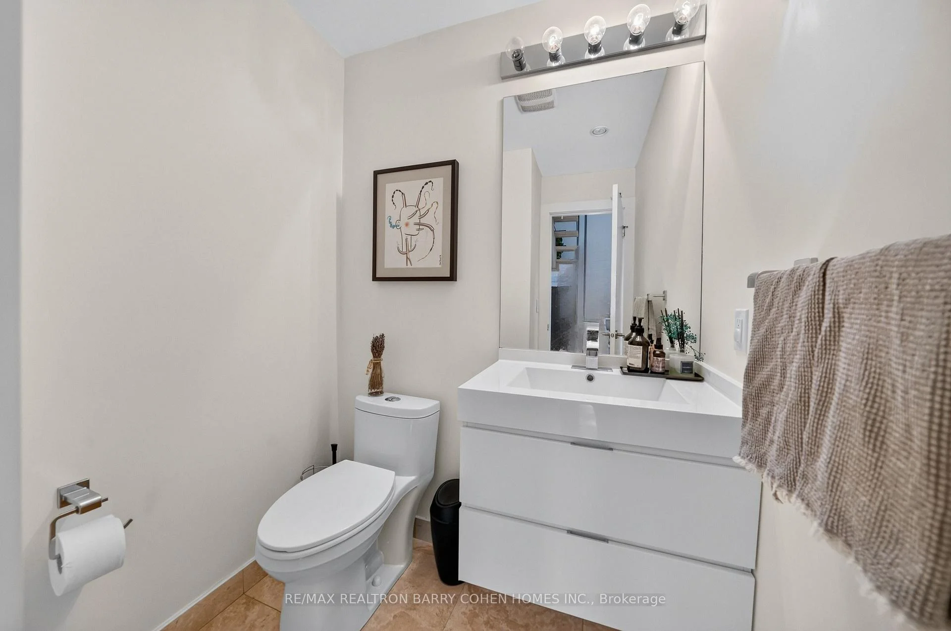 Photo 21 of 120 Hope Street, Toronto, Corso Italia-Davenport — HOMEH