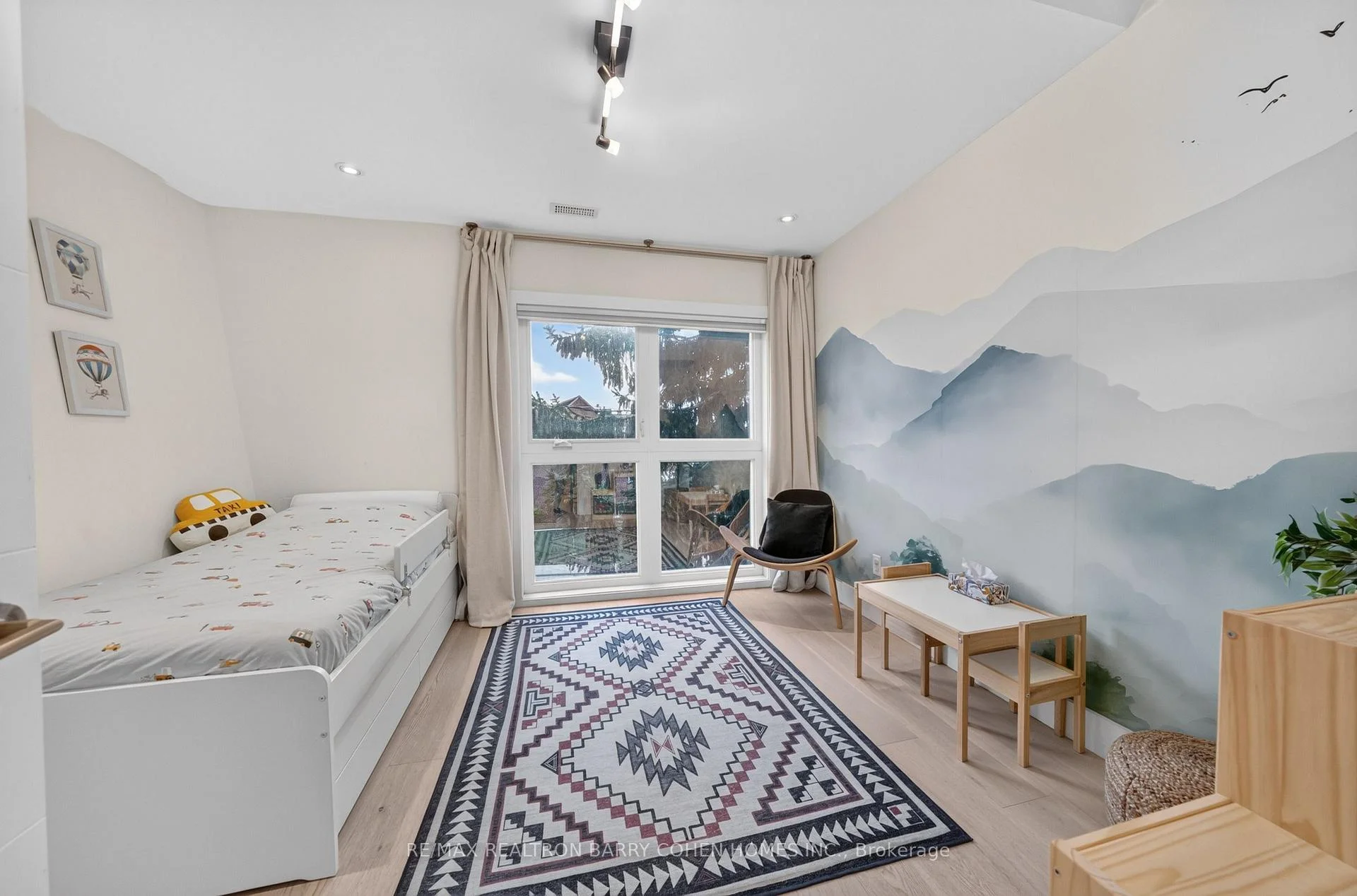 Photo 28 of 120 Hope Street, Toronto, Corso Italia-Davenport — HOMEH
