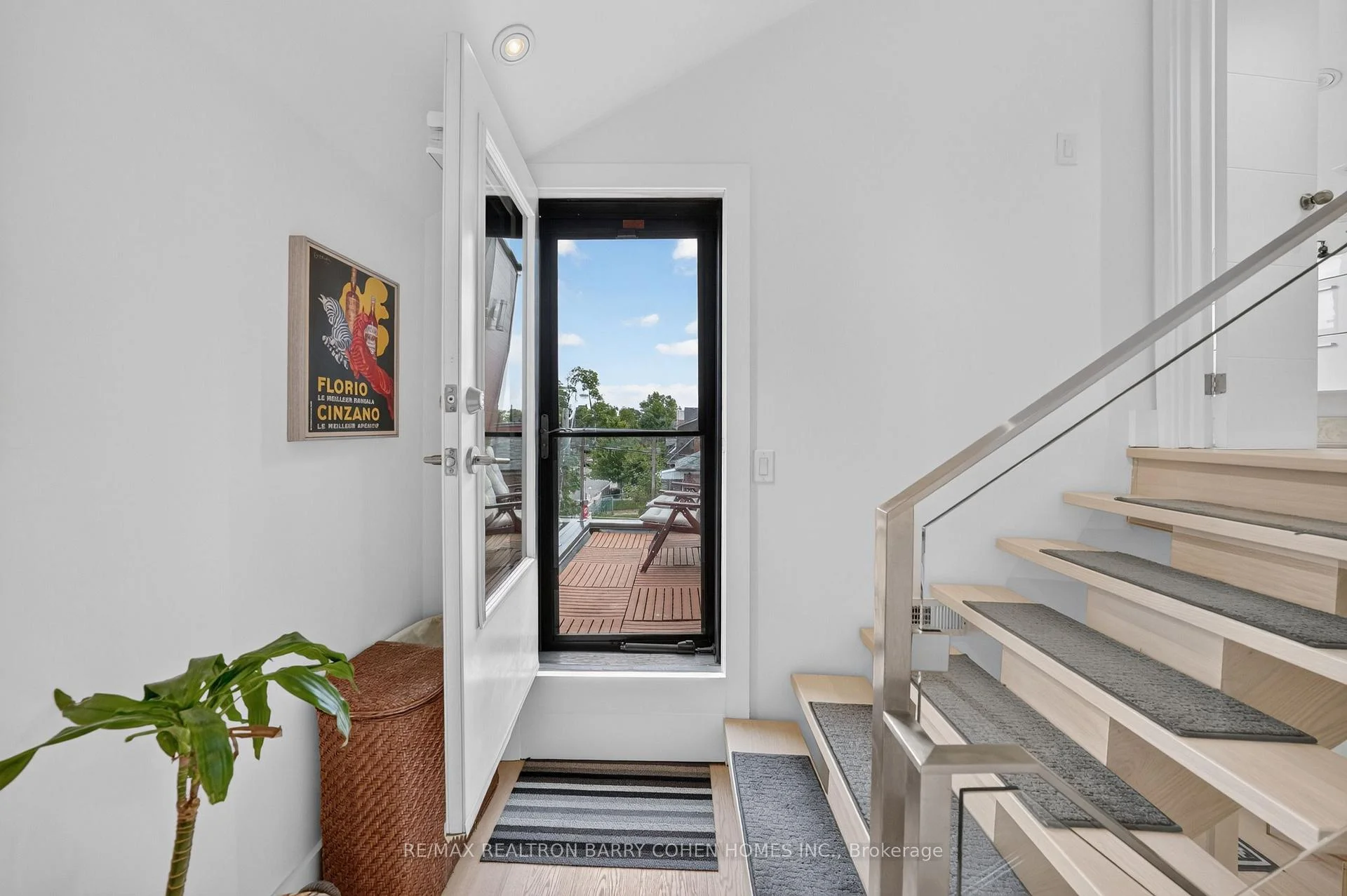 Photo 30 of 120 Hope Street, Toronto, Corso Italia-Davenport — HOMEH