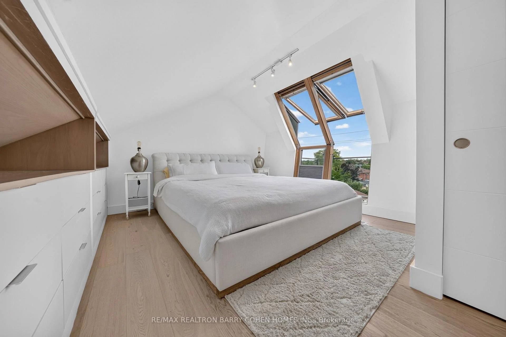Photo 38 of 120 Hope Street, Toronto, Corso Italia-Davenport — HOMEH