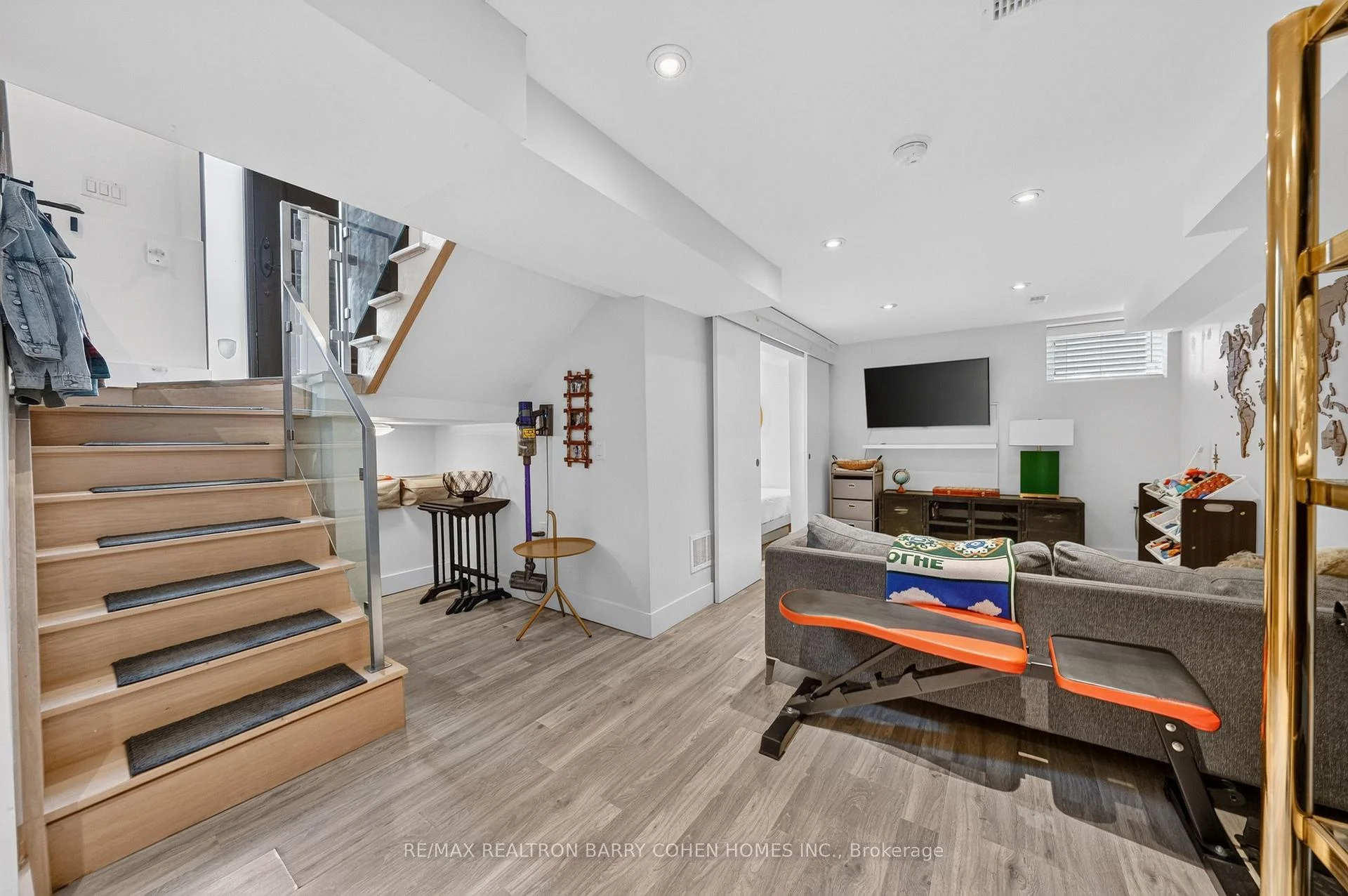 Photo 42 of 120 Hope Street, Toronto, Corso Italia-Davenport — HOMEH