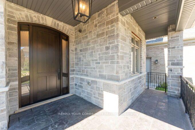 Photo 5 of 26 Austin Rumble Court, King, King City — HOMEH
