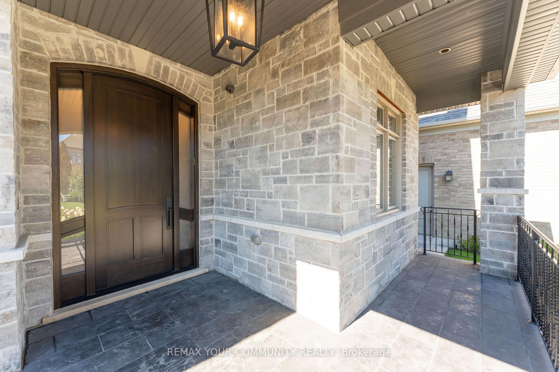 Photo 8 of 26 Austin Rumble Court, King, King City — HOMEH