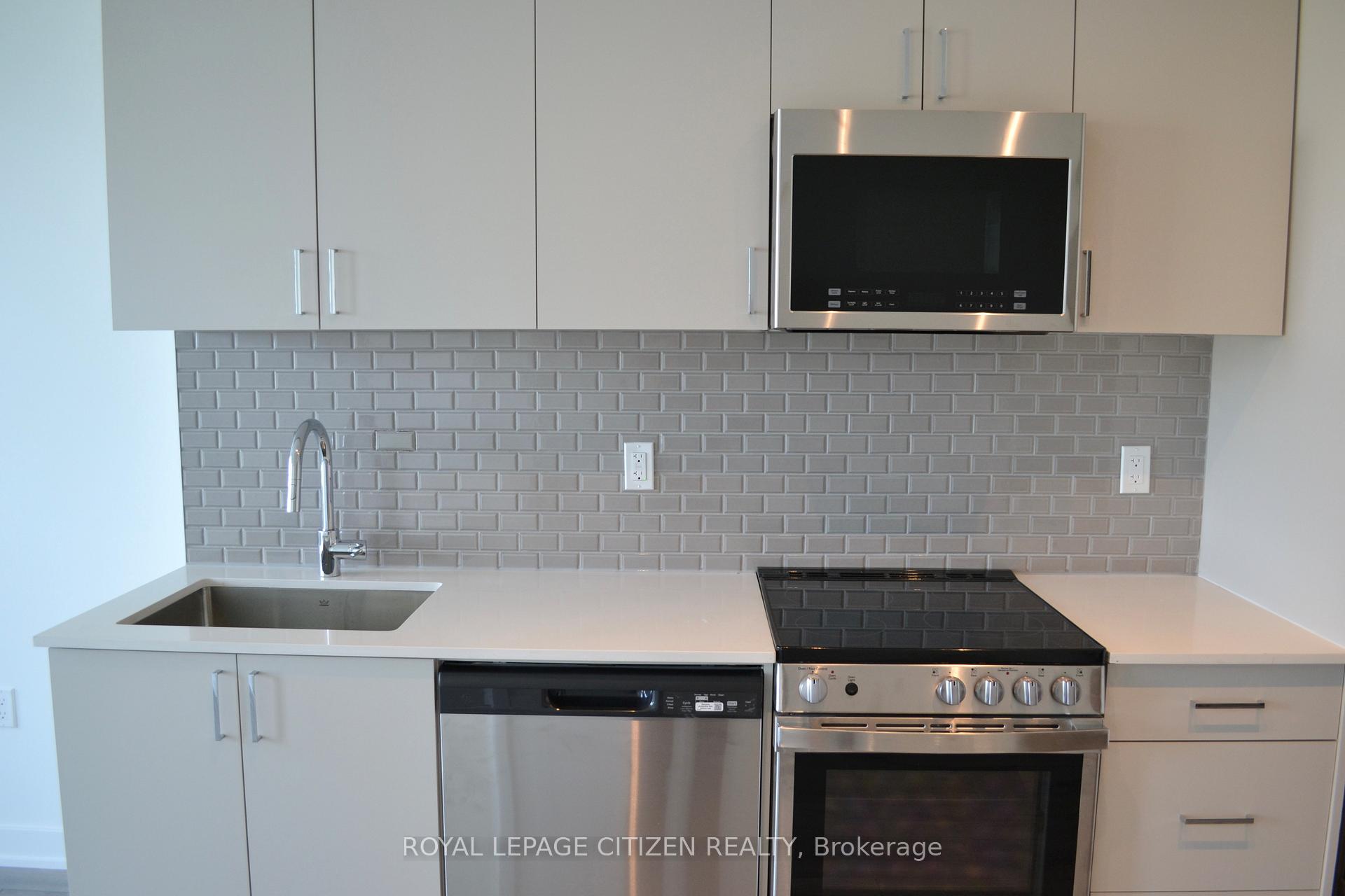 Photo 15 of Unit 246, 1005 Dundas Street E, Oakville, Joshua Meadows — HOMEH