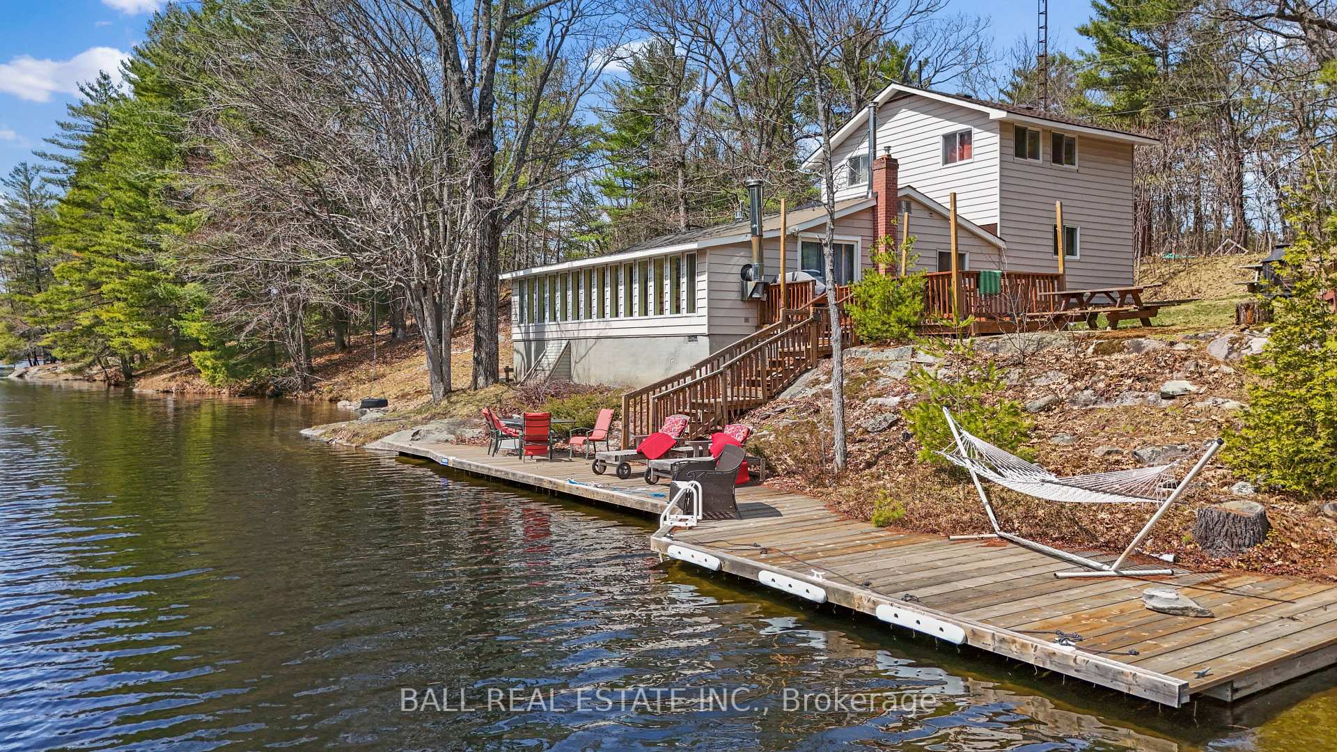 Photo 6 of 1089 Cedar Crest Lane, Frontenac, Frontenac North — HOMEH