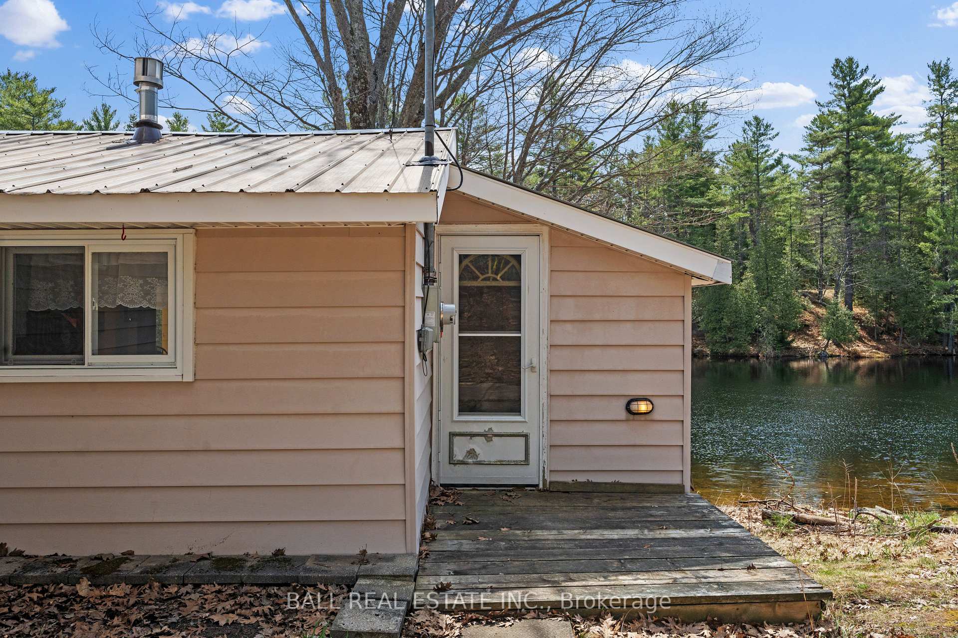 Photo 38 of 1089 Cedar Crest Lane, Frontenac, Frontenac North — HOMEH