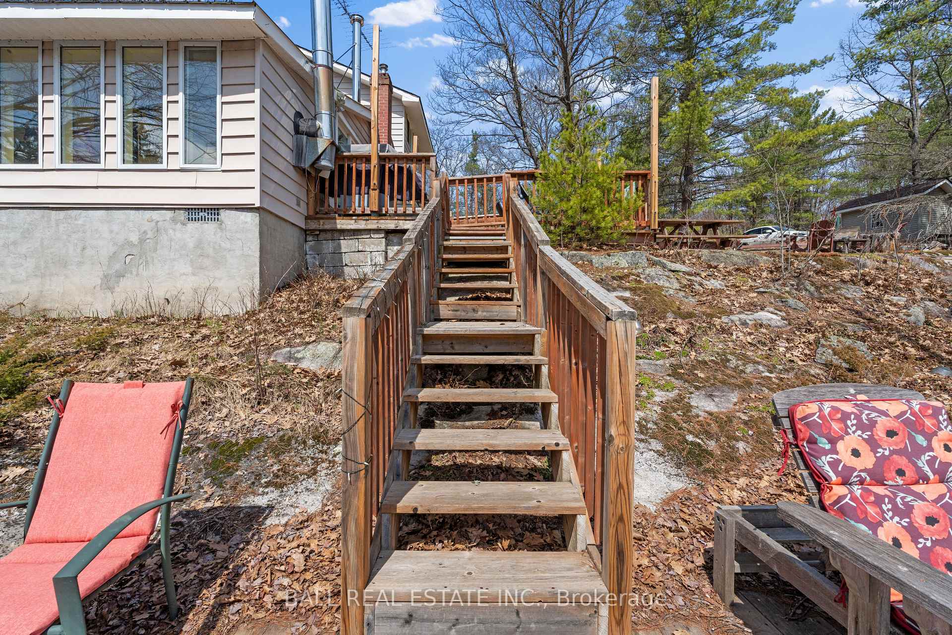 Photo 42 of 1089 Cedar Crest Lane, Frontenac, Frontenac North — HOMEH
