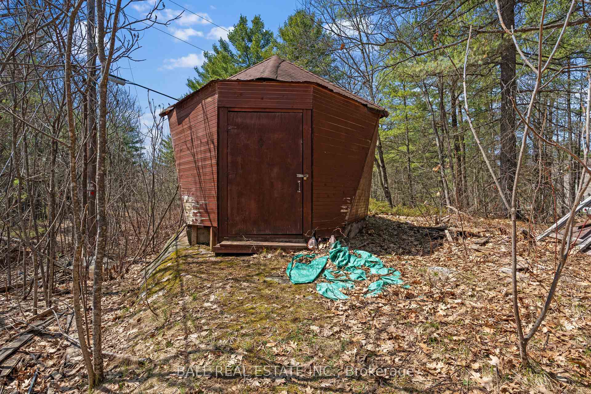 Photo 46 of 1089 Cedar Crest Lane, Frontenac, Frontenac North — HOMEH