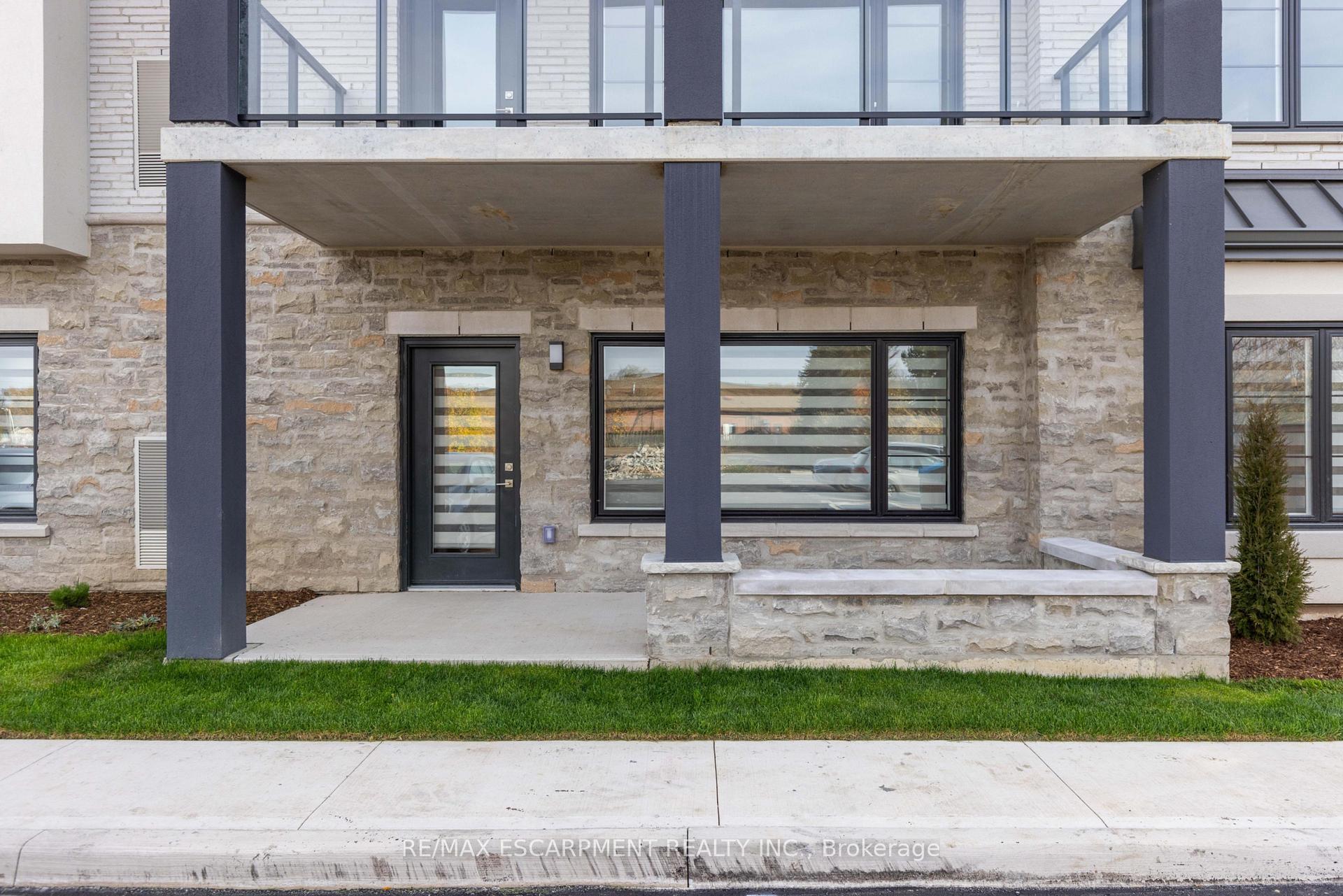 Photo 12 of Unit 107, 123 Lincoln Street, Welland, Broadway — HOMEH