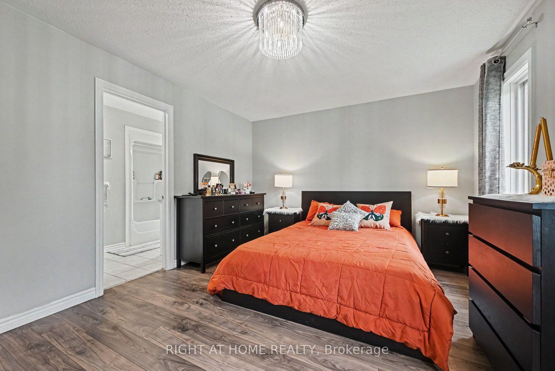 Photo 9 of 1588 Scottanne Street, Ottawa, Greely — HOMEH