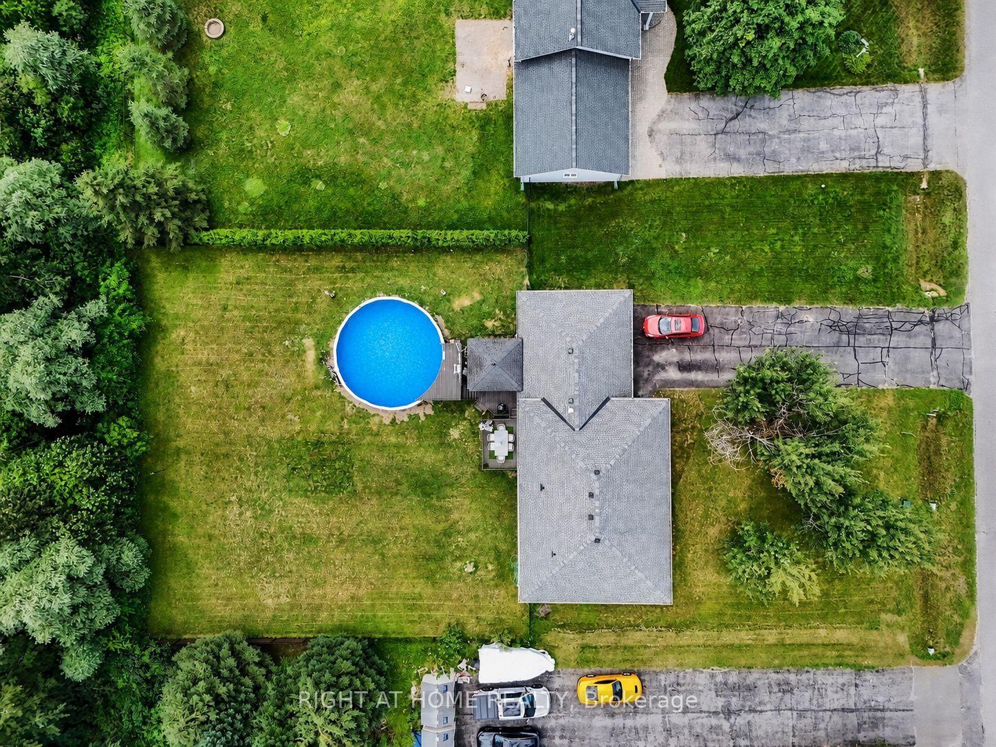 Photo 33 of 1588 Scottanne Street, Ottawa, Greely — HOMEH