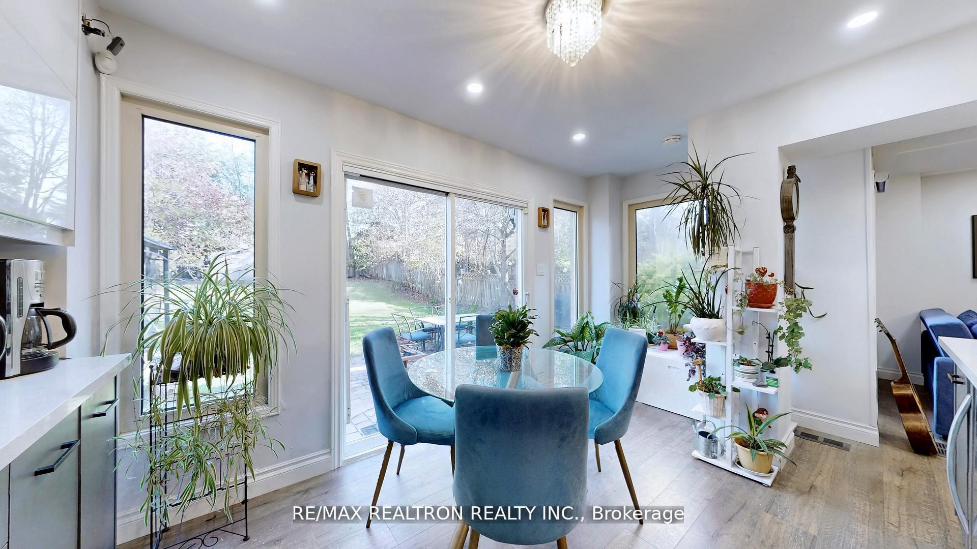Photo 8 of 200 Mccaffrey Road, Newmarket, Glenway Estates — HOMEH