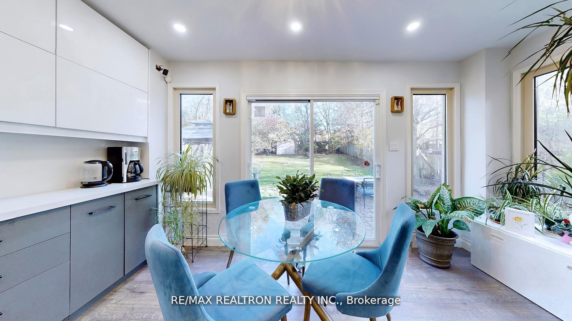 Photo 9 of 200 Mccaffrey Road, Newmarket, Glenway Estates — HOMEH