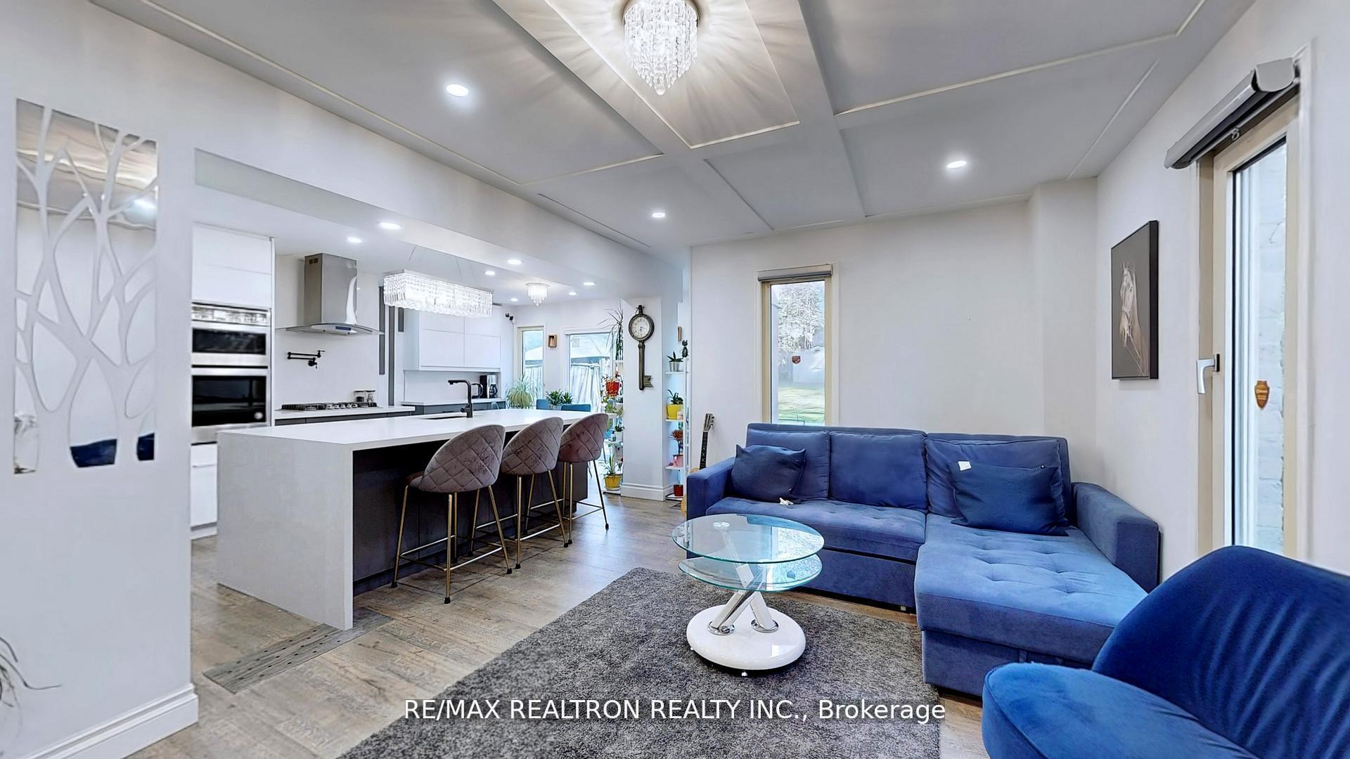 Photo 11 of 200 Mccaffrey Road, Newmarket, Glenway Estates — HOMEH