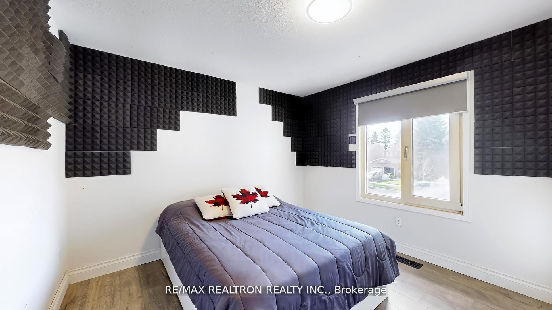 Photo 25 of 200 Mccaffrey Road, Newmarket, Glenway Estates — HOMEH