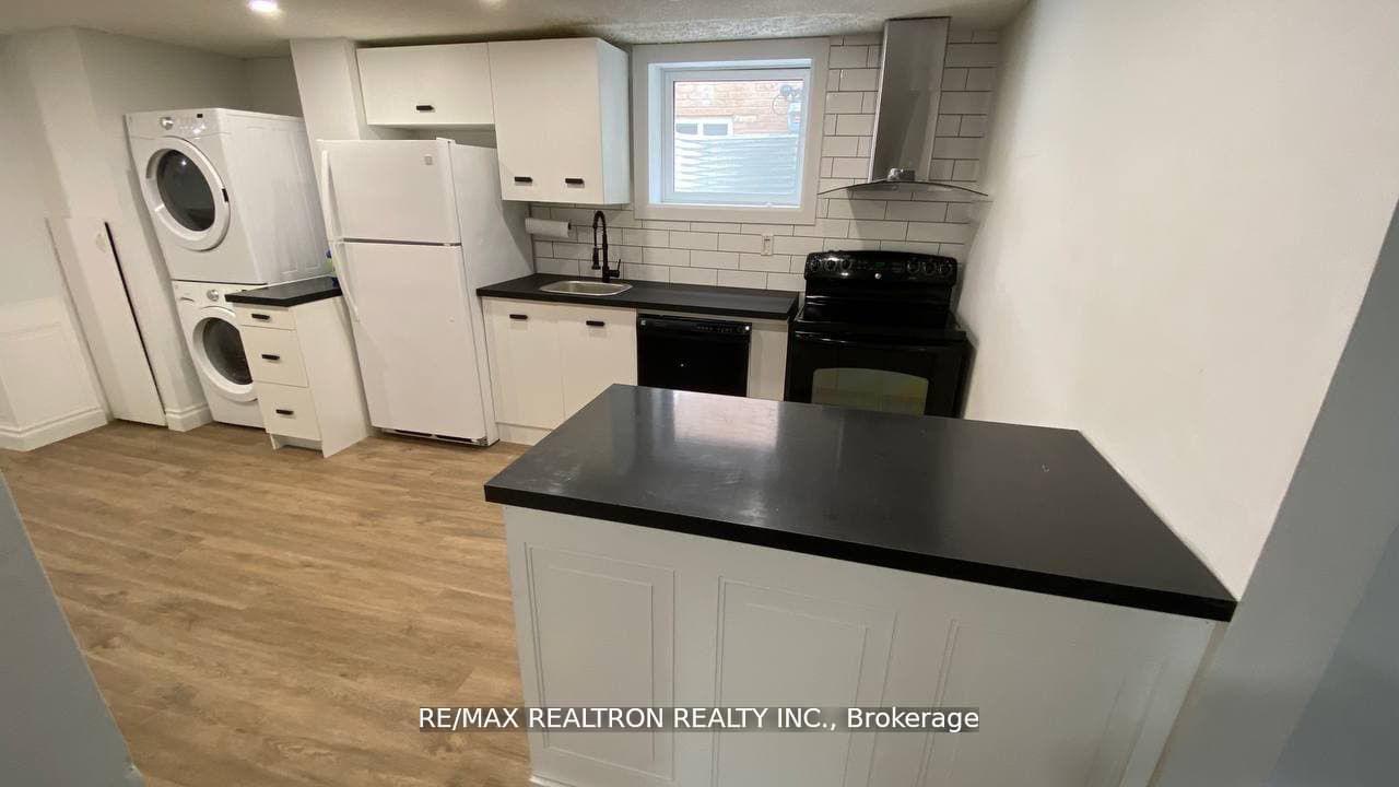Photo 34 of 200 Mccaffrey Road, Newmarket, Glenway Estates — HOMEH