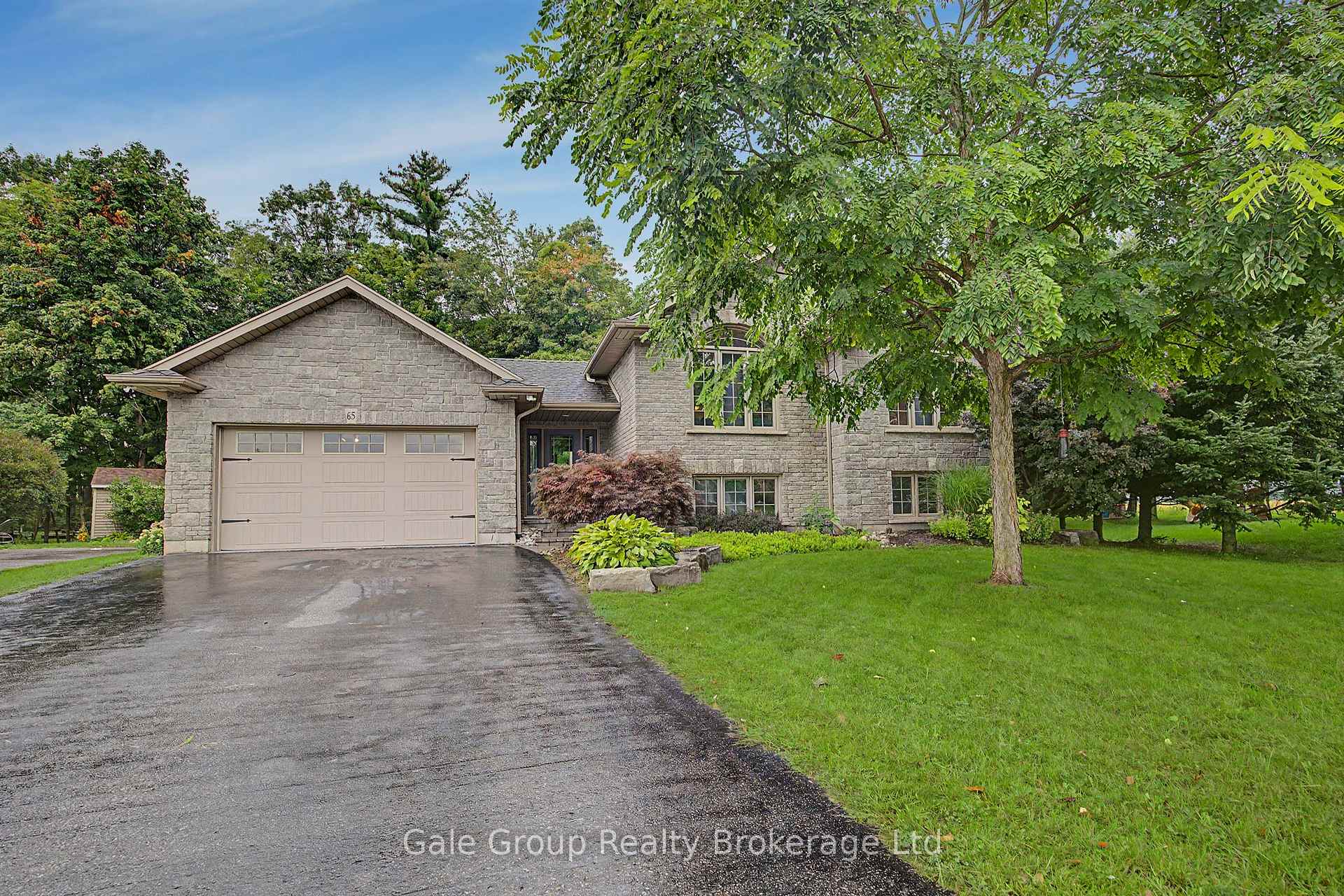 Photo 3 of 65 Wintergreen Crescent, Norfolk, Delhi — HOMEH