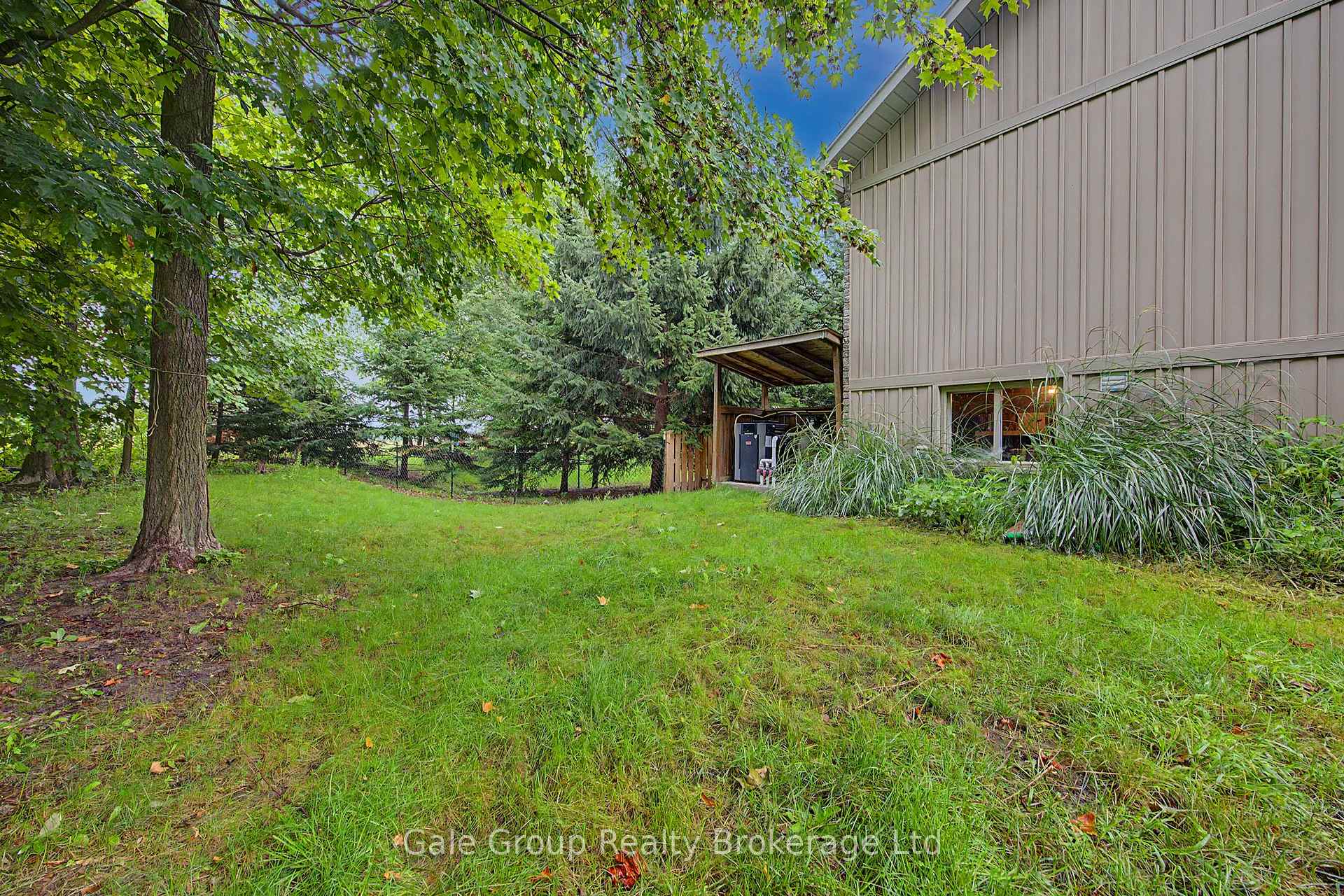 Photo 6 of 65 Wintergreen Crescent, Norfolk, Delhi — HOMEH