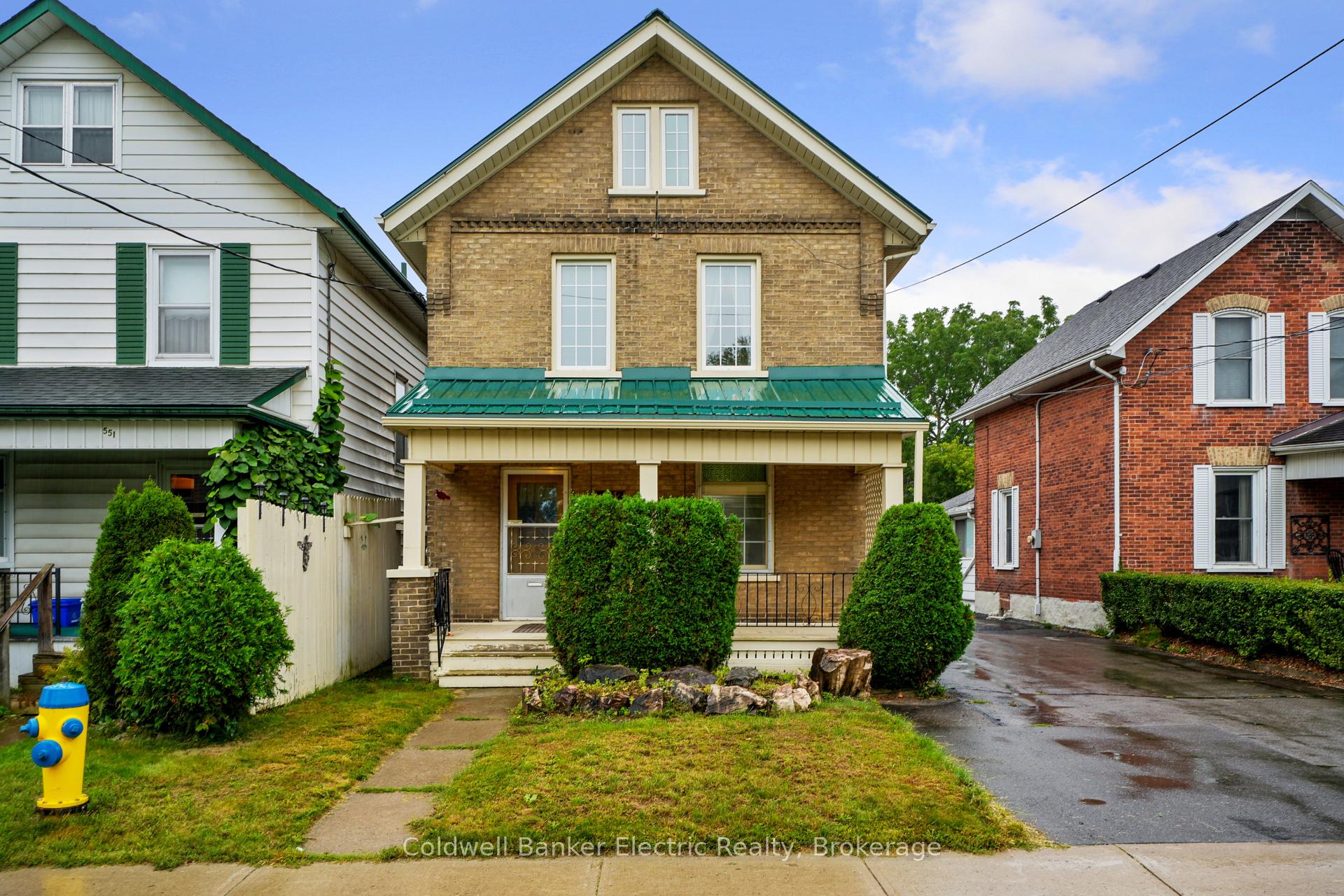 Photo of 553 Chamberlain Street