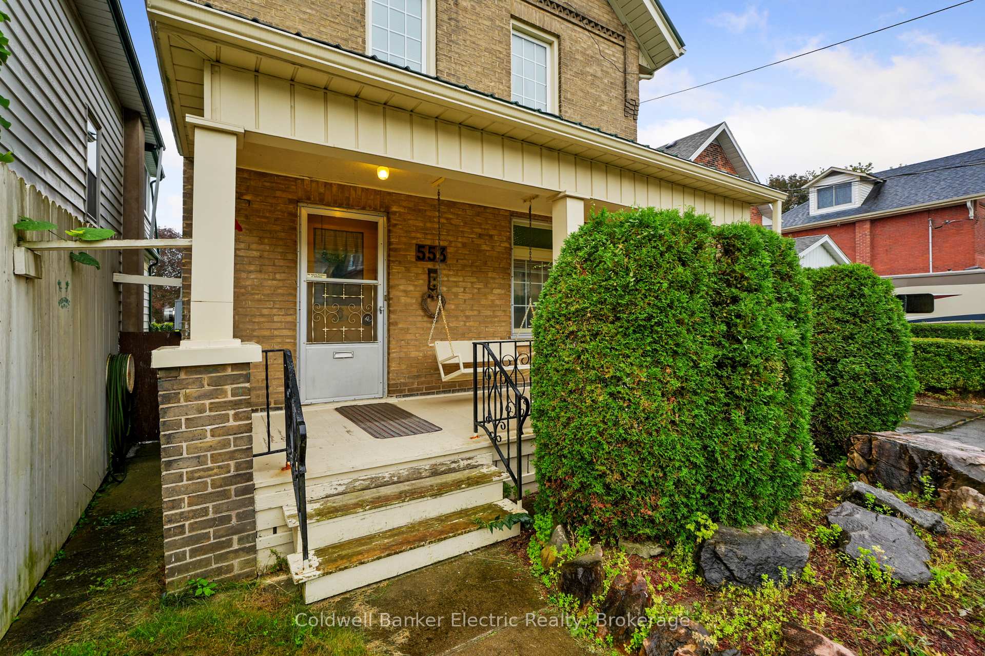 Photo 2 of 553 Chamberlain Street, Peterborough, Town Ward 3 — HOMEH