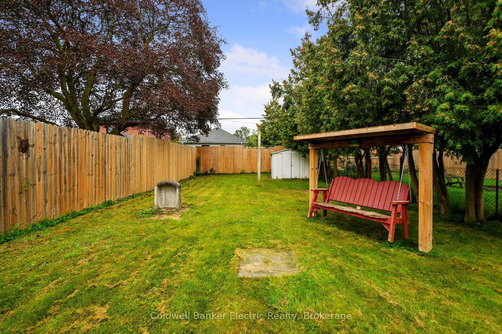 Photo 30 of 553 Chamberlain Street, Peterborough, Town Ward 3 — HOMEH