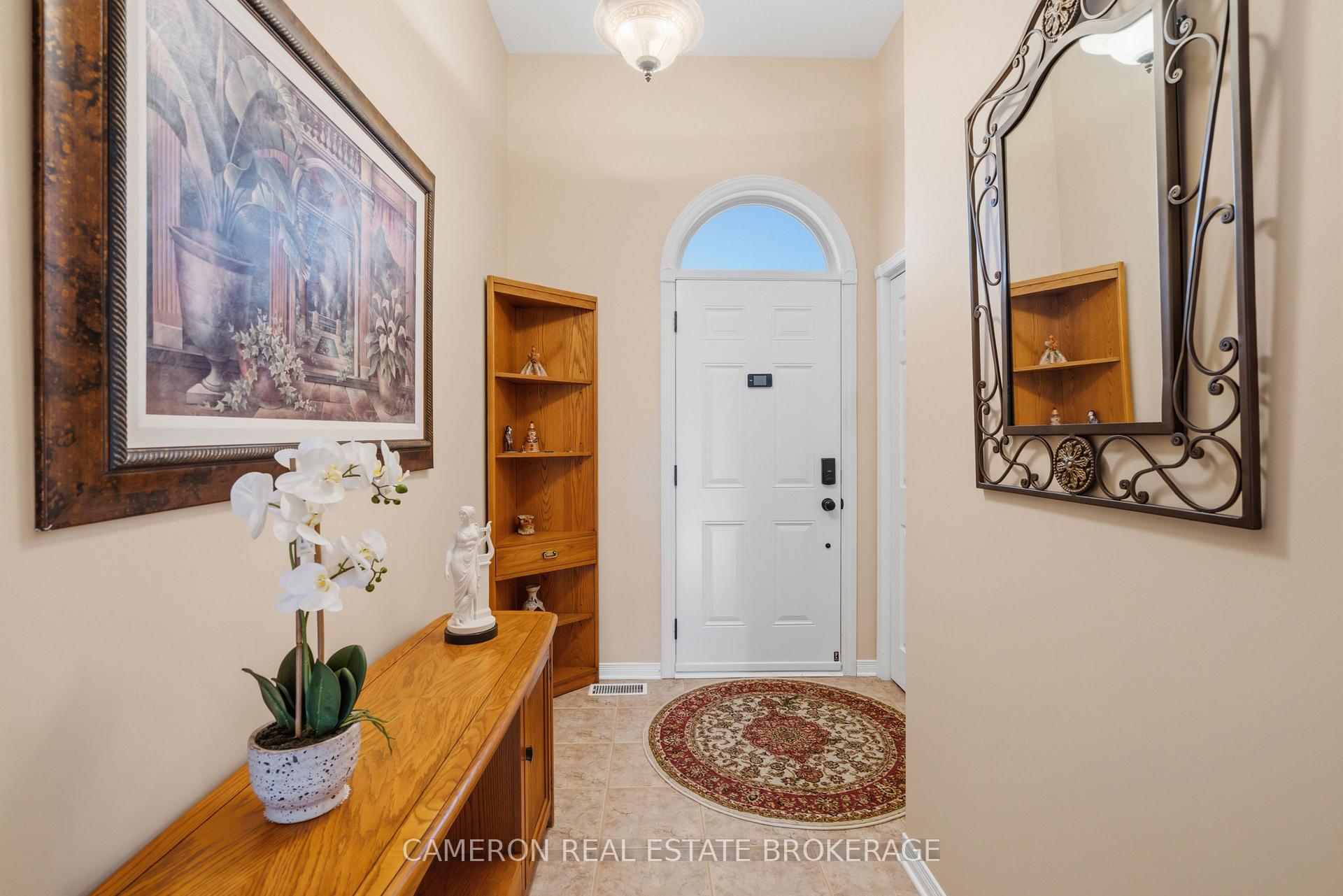 Photo 3 of 2061 Concorde Avenue, Cornwall, Cornwall — HOMEH