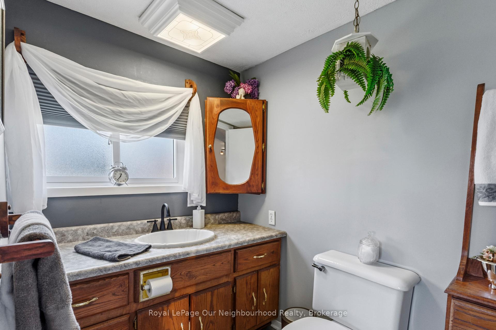 Photo 12 of 261 River Road E, Trent Hills, Rural Trent Hills — HOMEH
