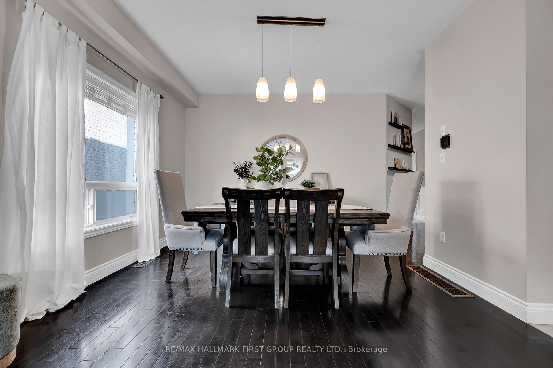 Photo 5 of 122 Buttonshaw Street, Clarington, Bowmanville — HOMEH