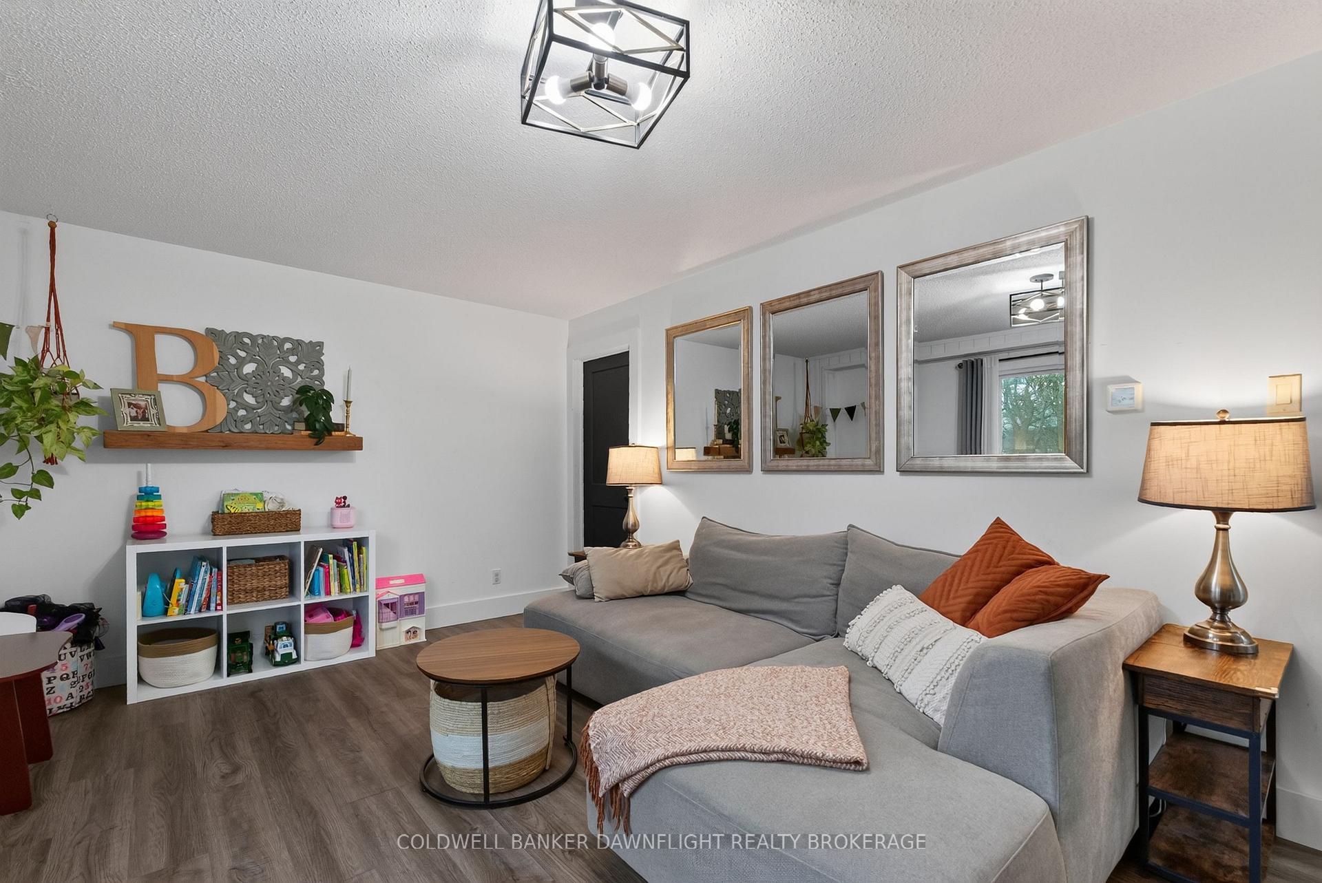 Photo 31 of Unit 46, 46 St Charles Place, Huron East, Vanastra — HOMEH