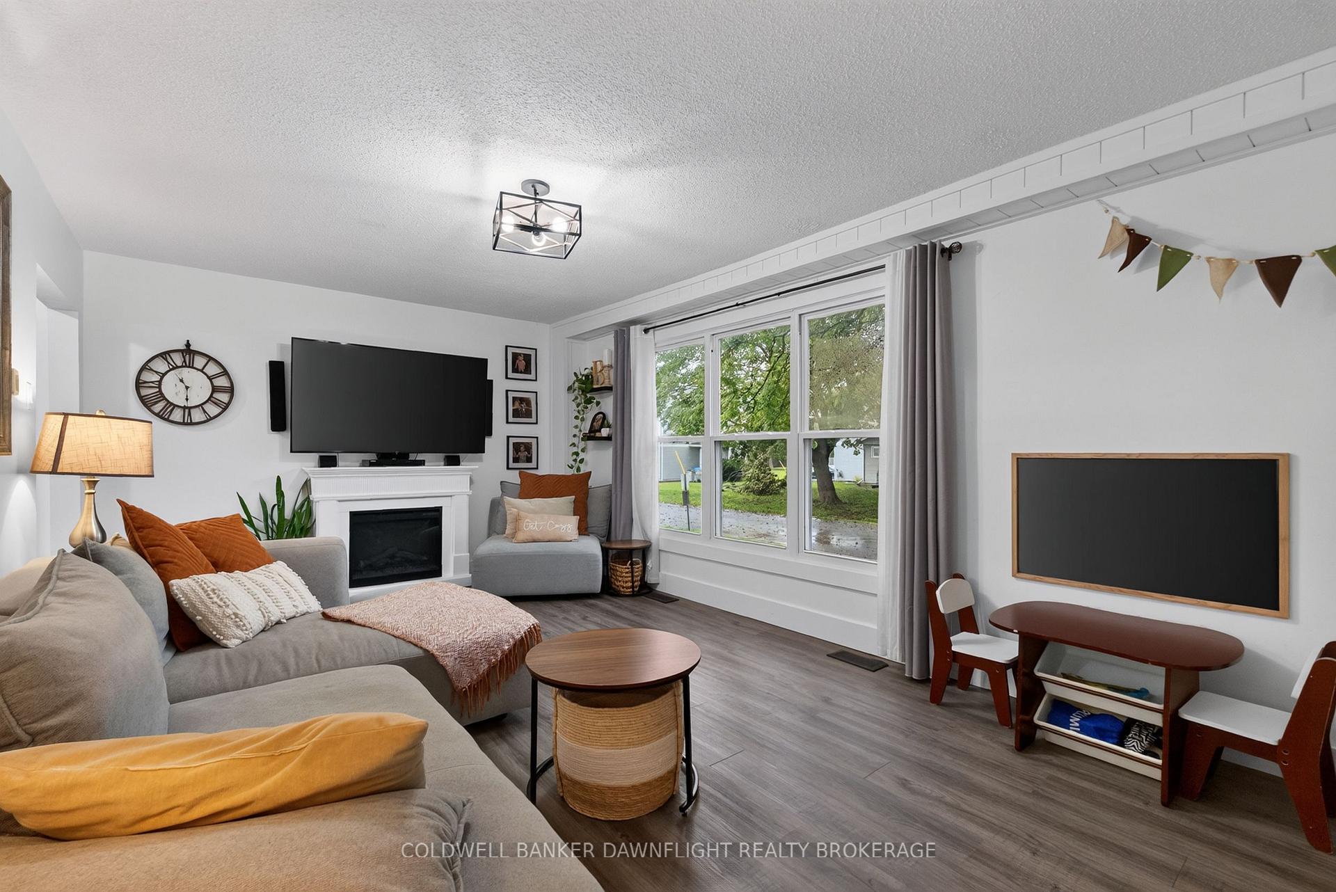Photo 33 of Unit 46, 46 St Charles Place, Huron East, Vanastra — HOMEH