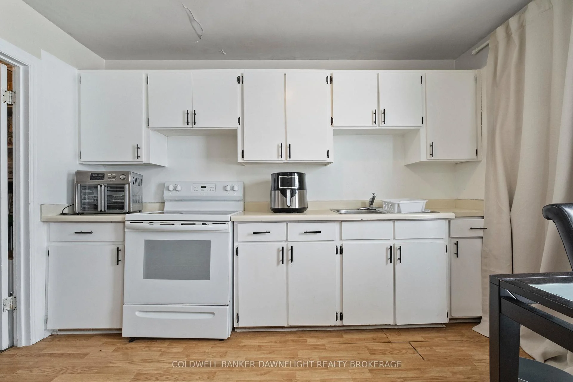 Photo 12 of Unit 46, 46 St Charles Place, Huron East, Vanastra — HOMEH