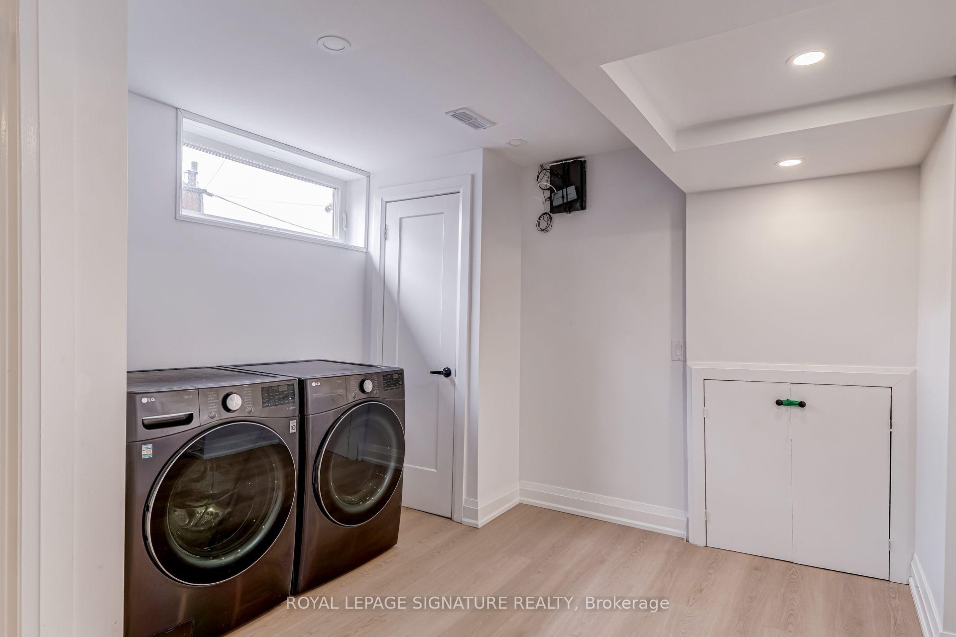 Photo 23 of 68 Stapleton Drive, Etobicoke, Kingsview Village-The Westway — HOMEH