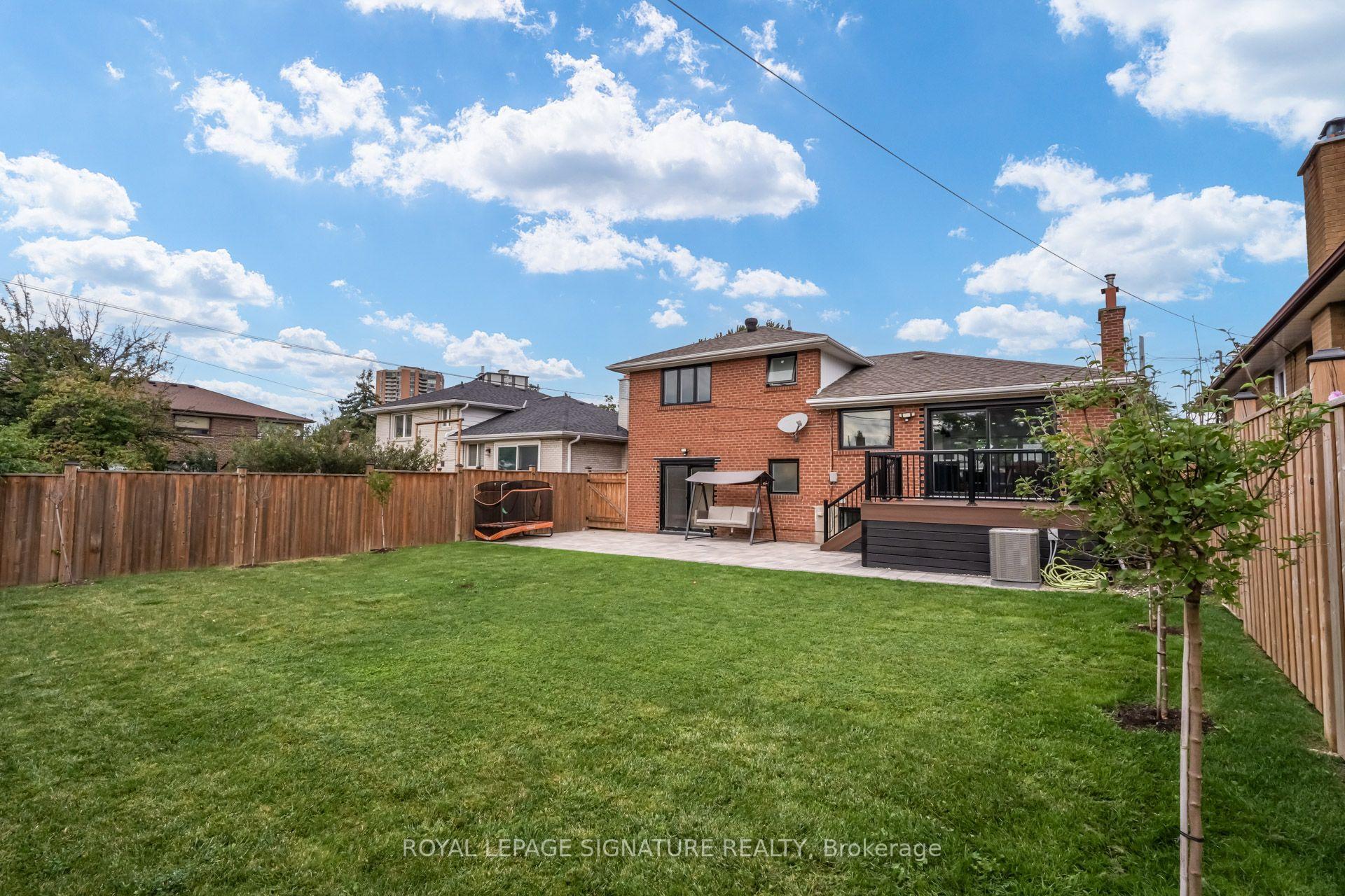 Photo 27 of 68 Stapleton Drive, Etobicoke, Kingsview Village-The Westway — HOMEH