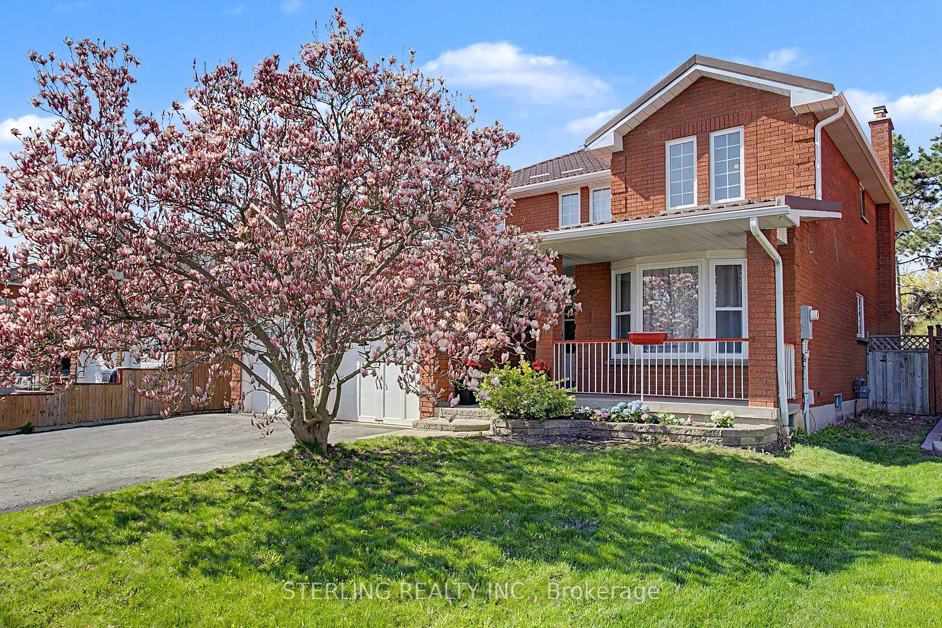 Photo 19 of 72 Sunforest Drive, Brampton, Heart Lake West — HOMEH